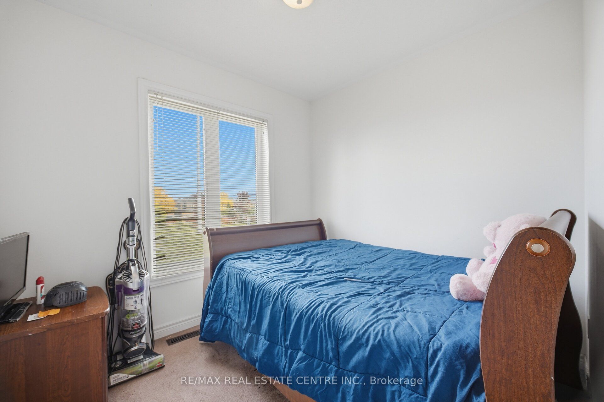 65 Connolly Crescent Property Photo 31
