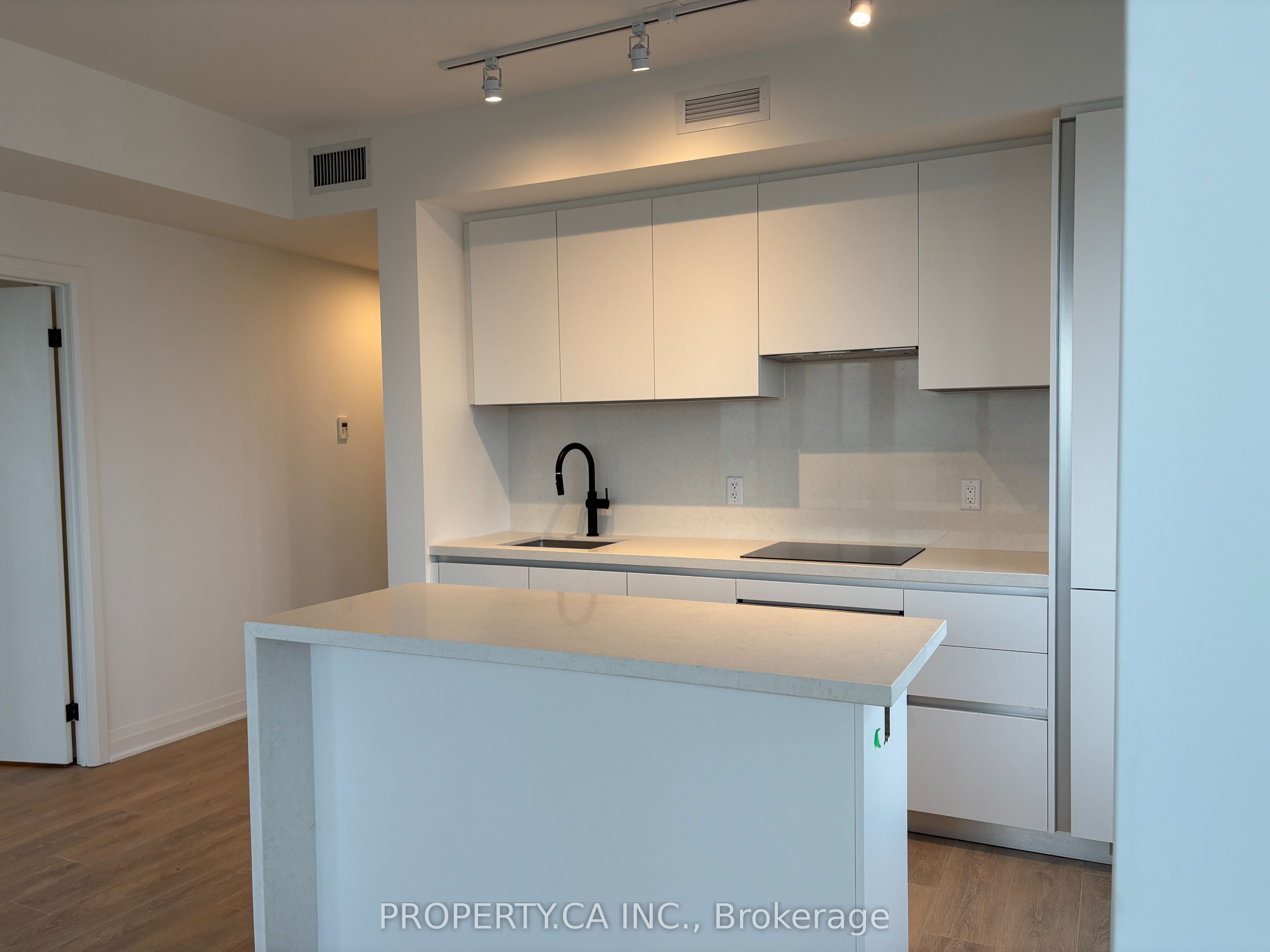 4015 The Exchange Street 2802 Property Photo 8