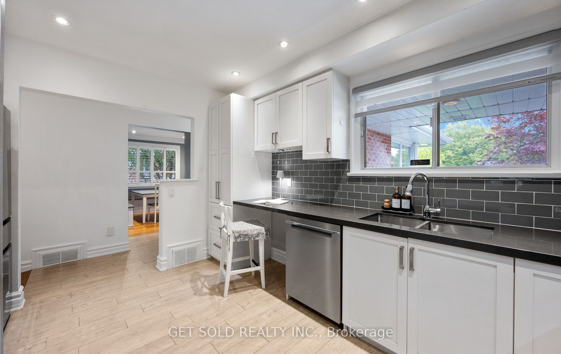 136 Prince George Drive Property Photo 11
