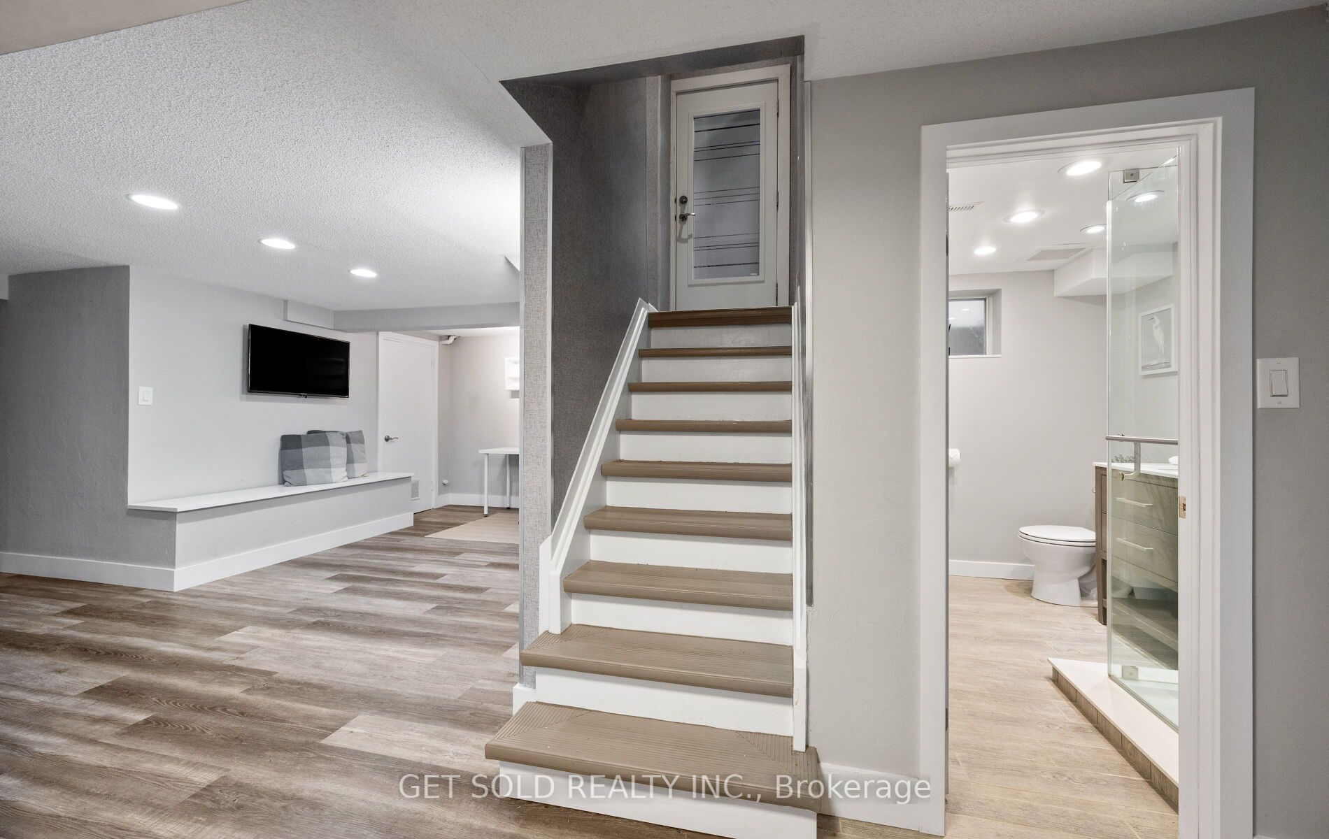 136 Prince George Drive Property Photo 21
