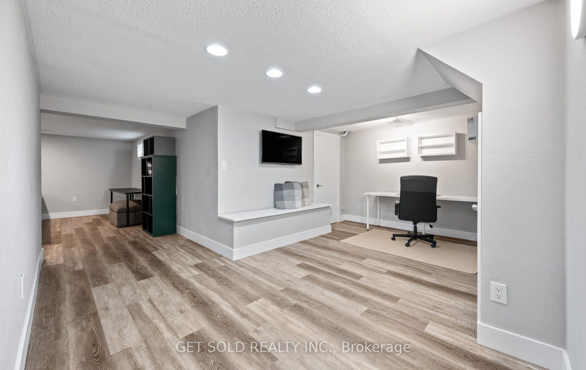 136 Prince George Drive Property Photo 24