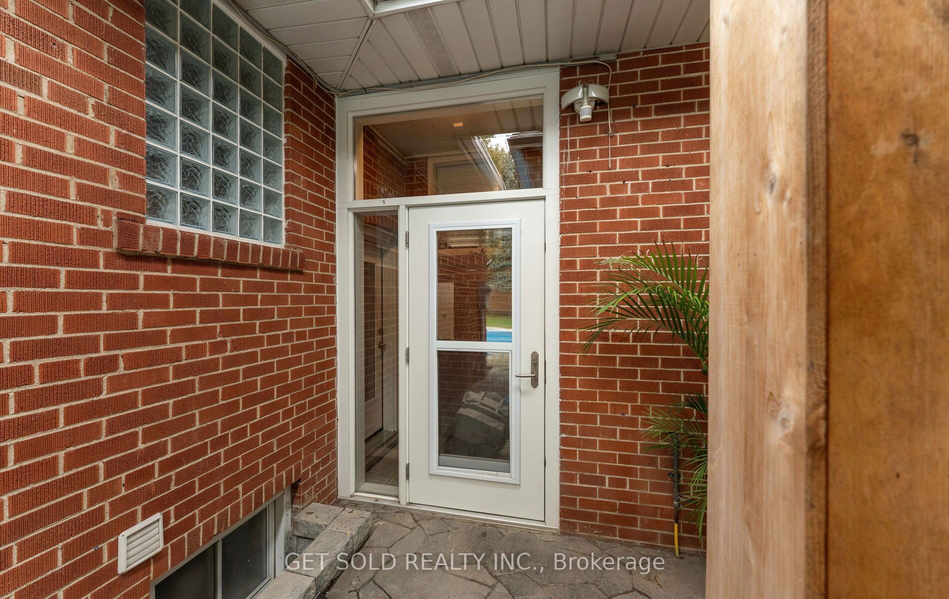 136 Prince George Drive Property Photo 37