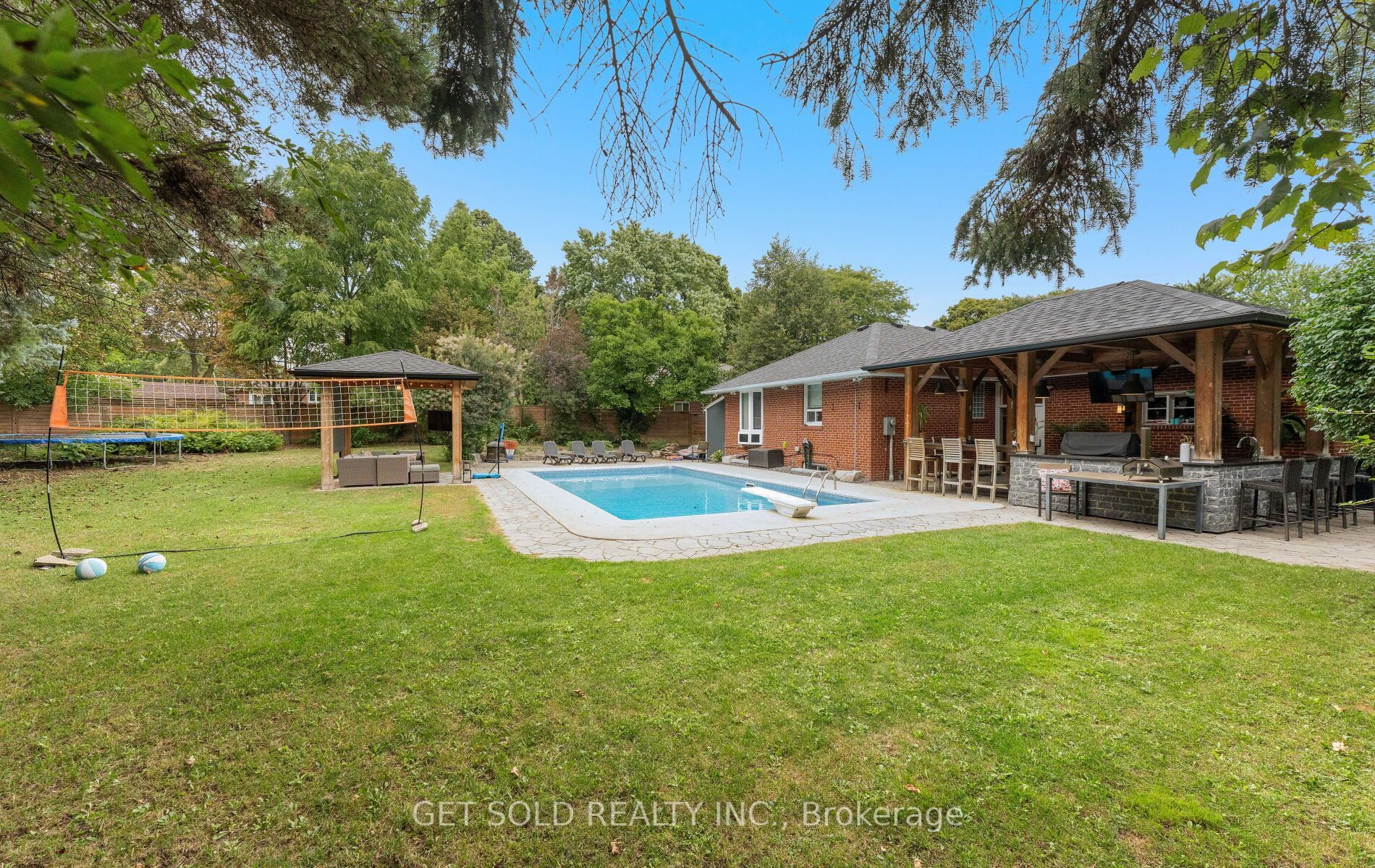 136 Prince George Drive Property Photo 42