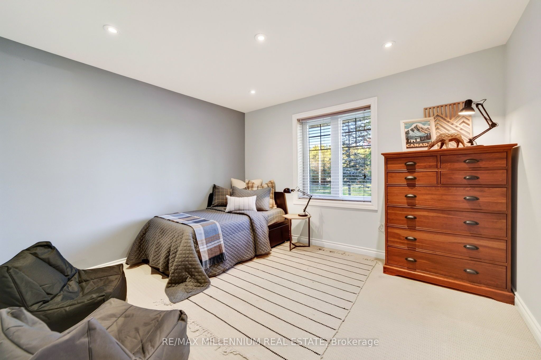 7196 Mcniven Road Property Photo 15