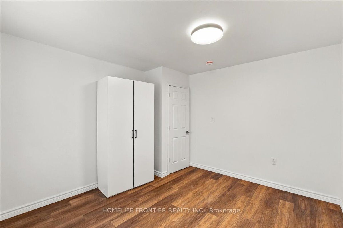 99 Regent Road Unit 3 Property Photo 6