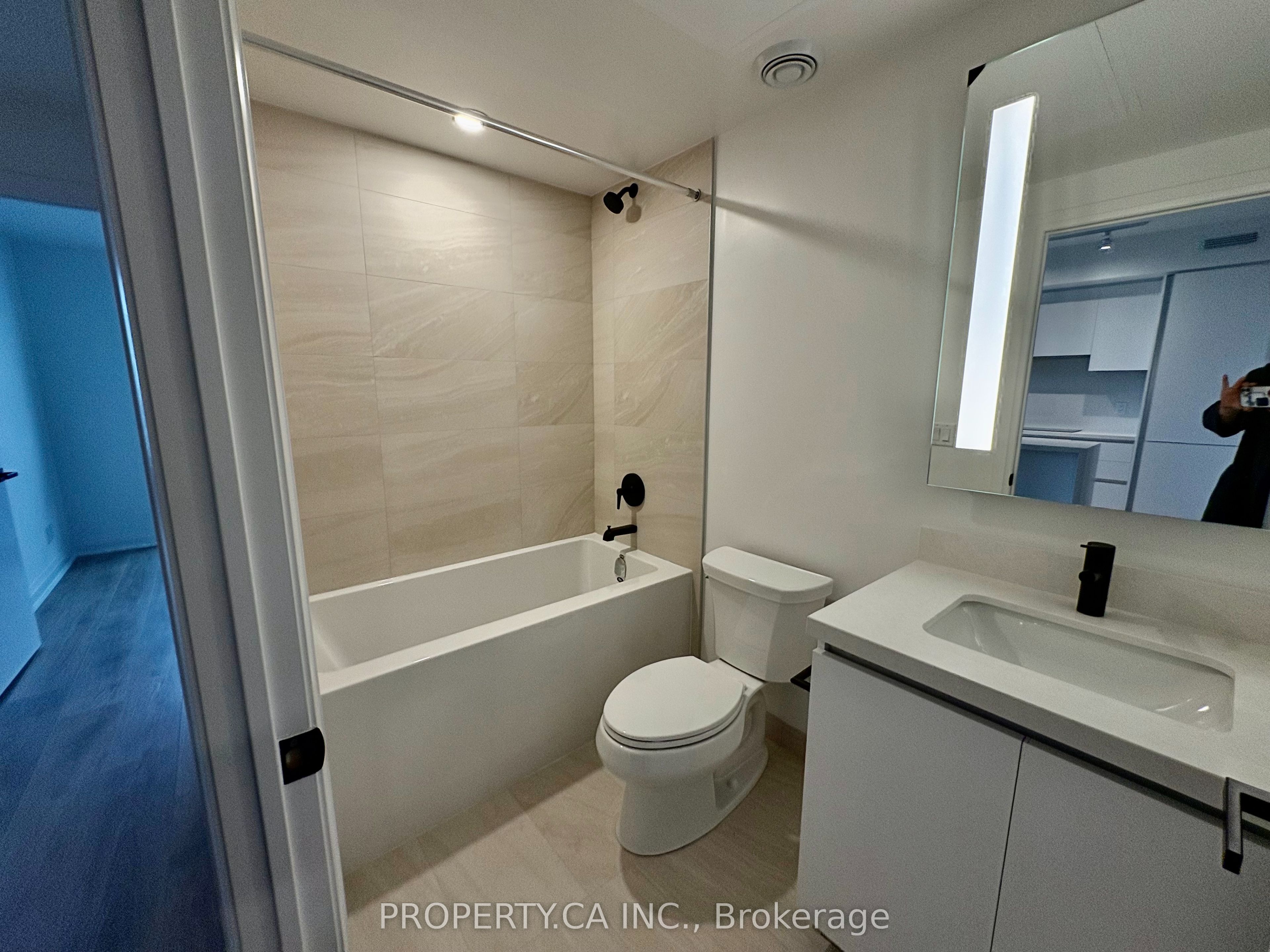 4015 The Exchange Street 2903 Property Photo 3
