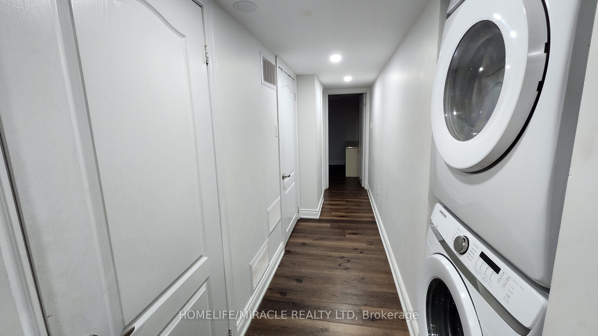 92 Stedford Crescent Property Photo 8