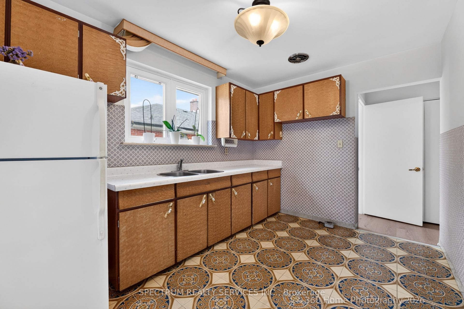 37 Newlin Crescent Property Photo 8