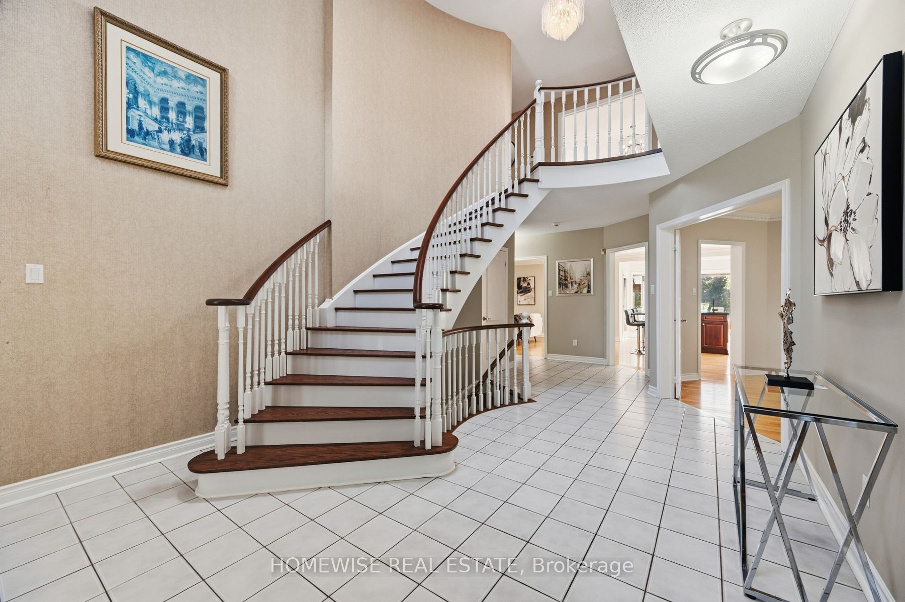 5859 Riverside Place Property Photo 3