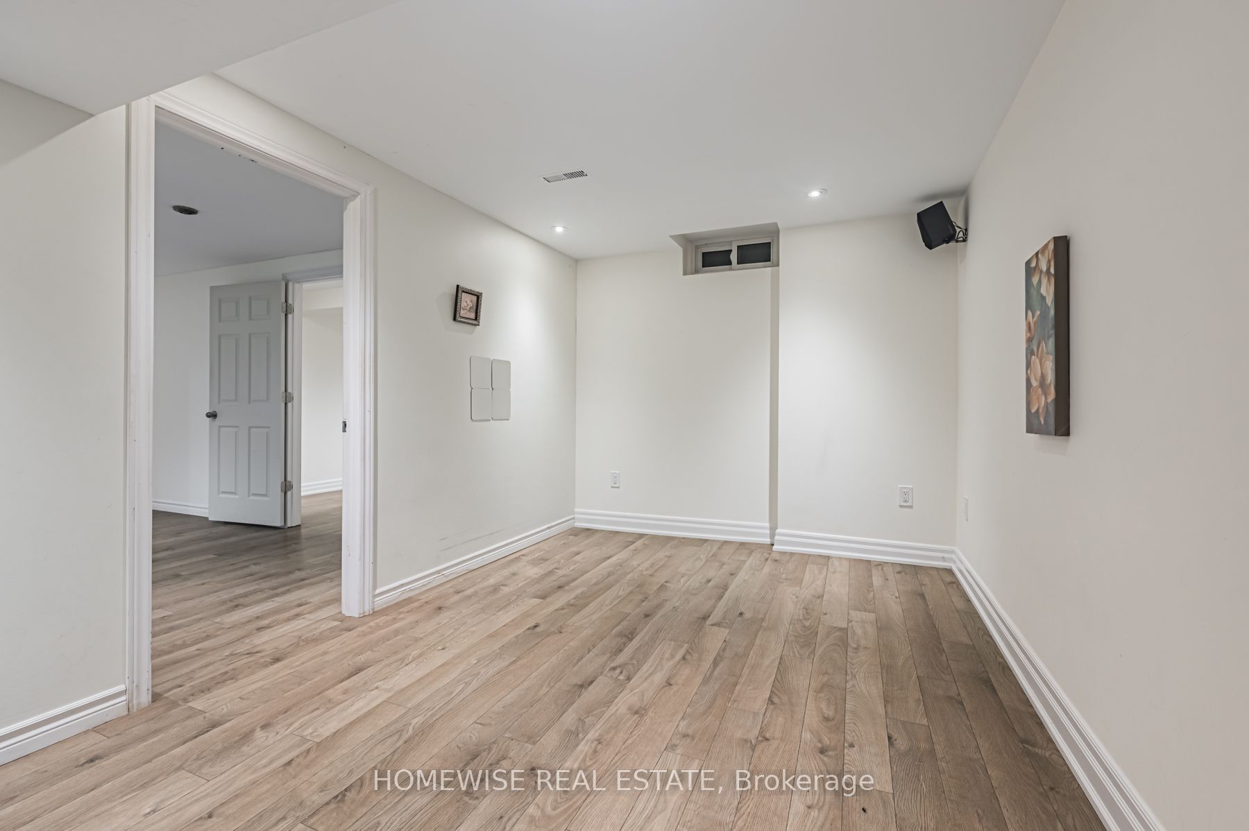5859 Riverside Place Property Photo 38
