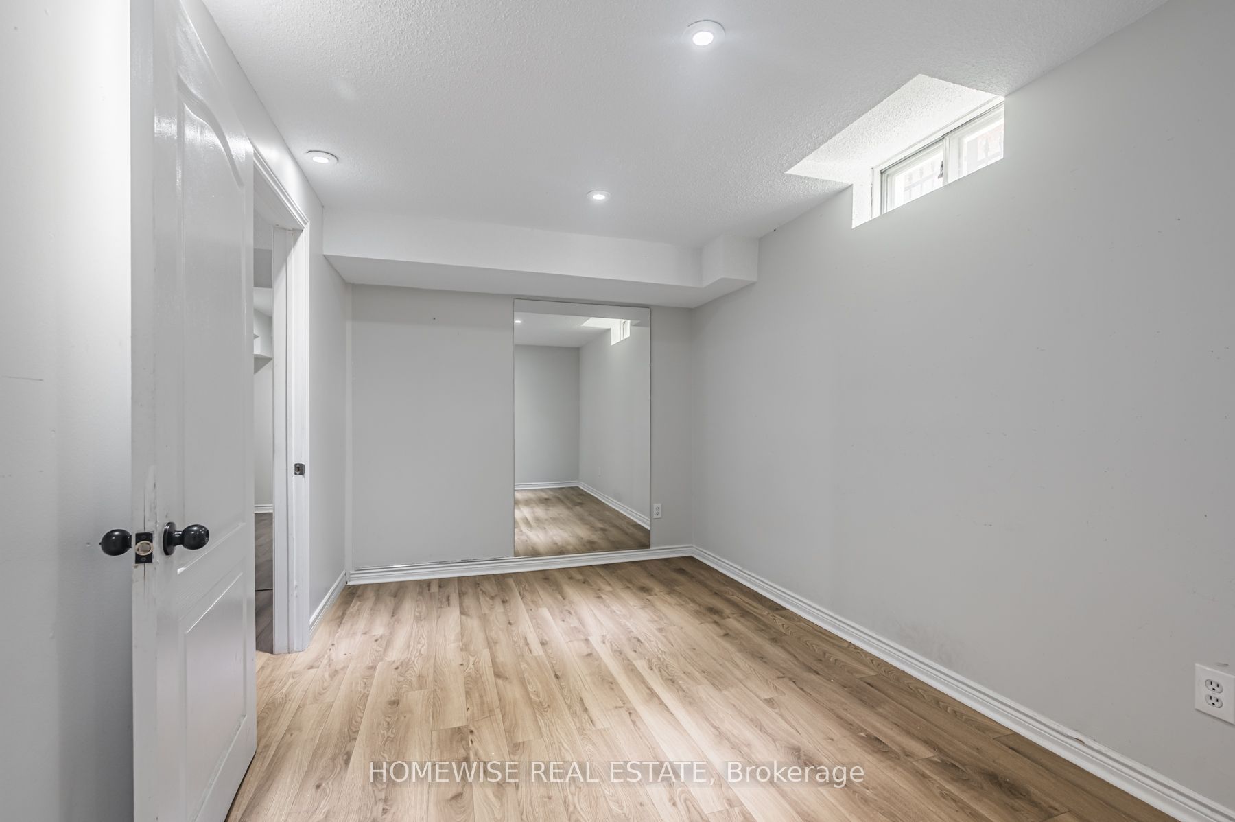 5859 Riverside Place Property Photo 39