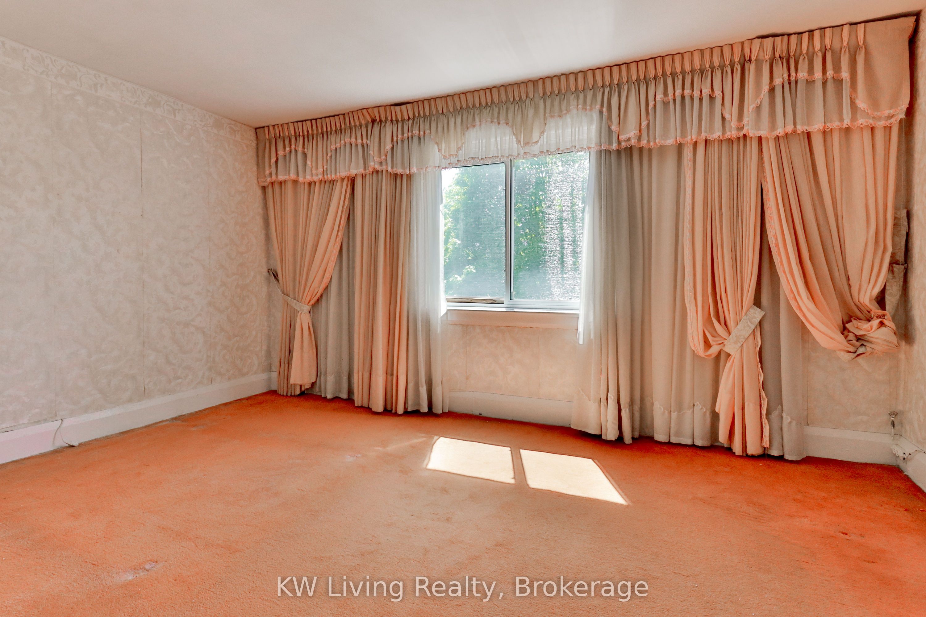 599 Durie Street Property Photo 10