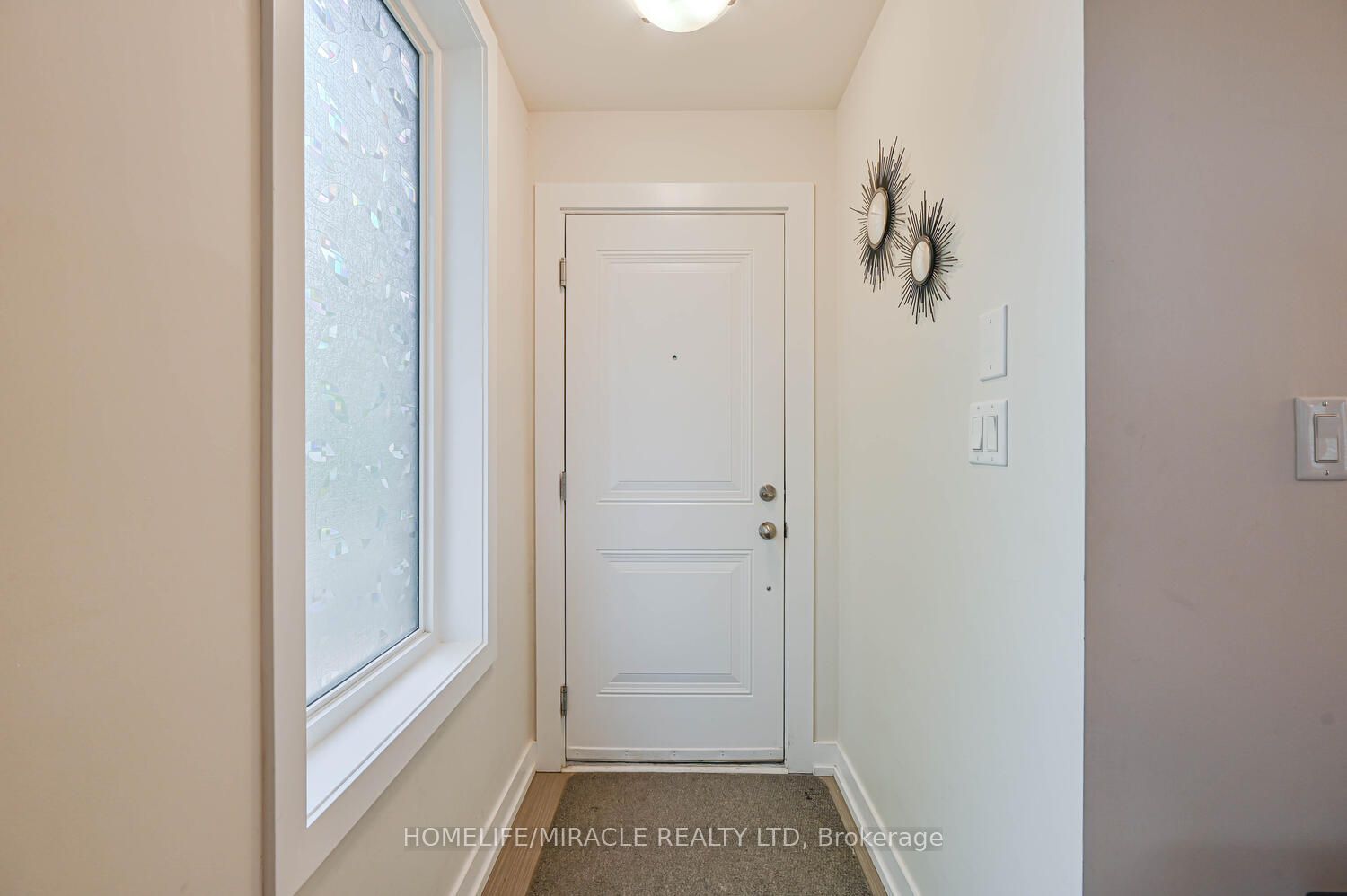 256 Royal York Road 114 Property Photo 4