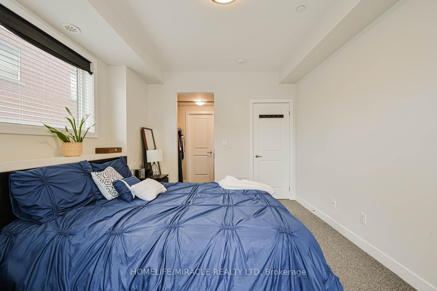 256 Royal York Road 114 Property Photo 23
