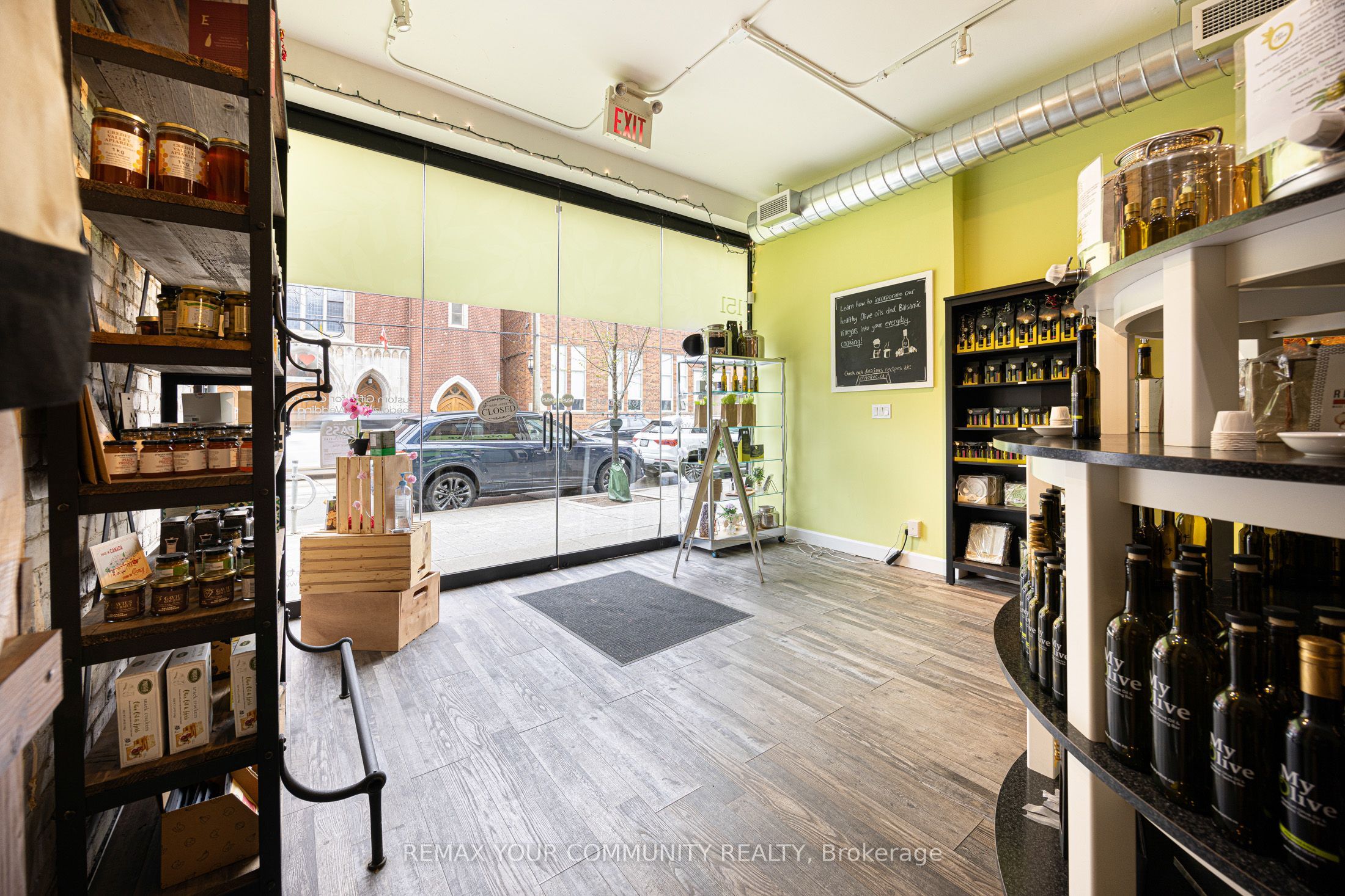 151 Roncesvalles Avenue Property Photo 22
