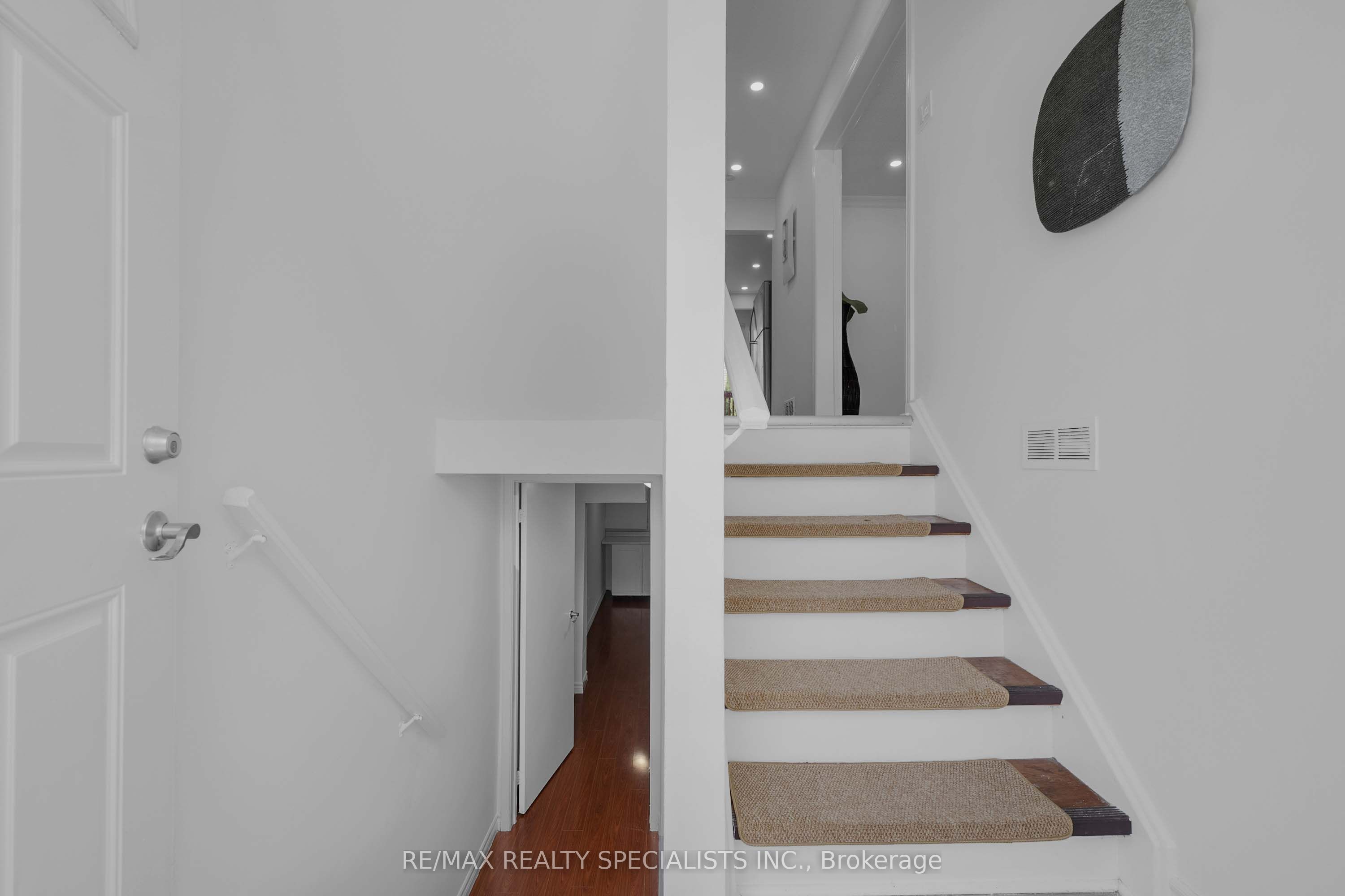 3525 Brandon Gate Drive 11 Property Photo 3
