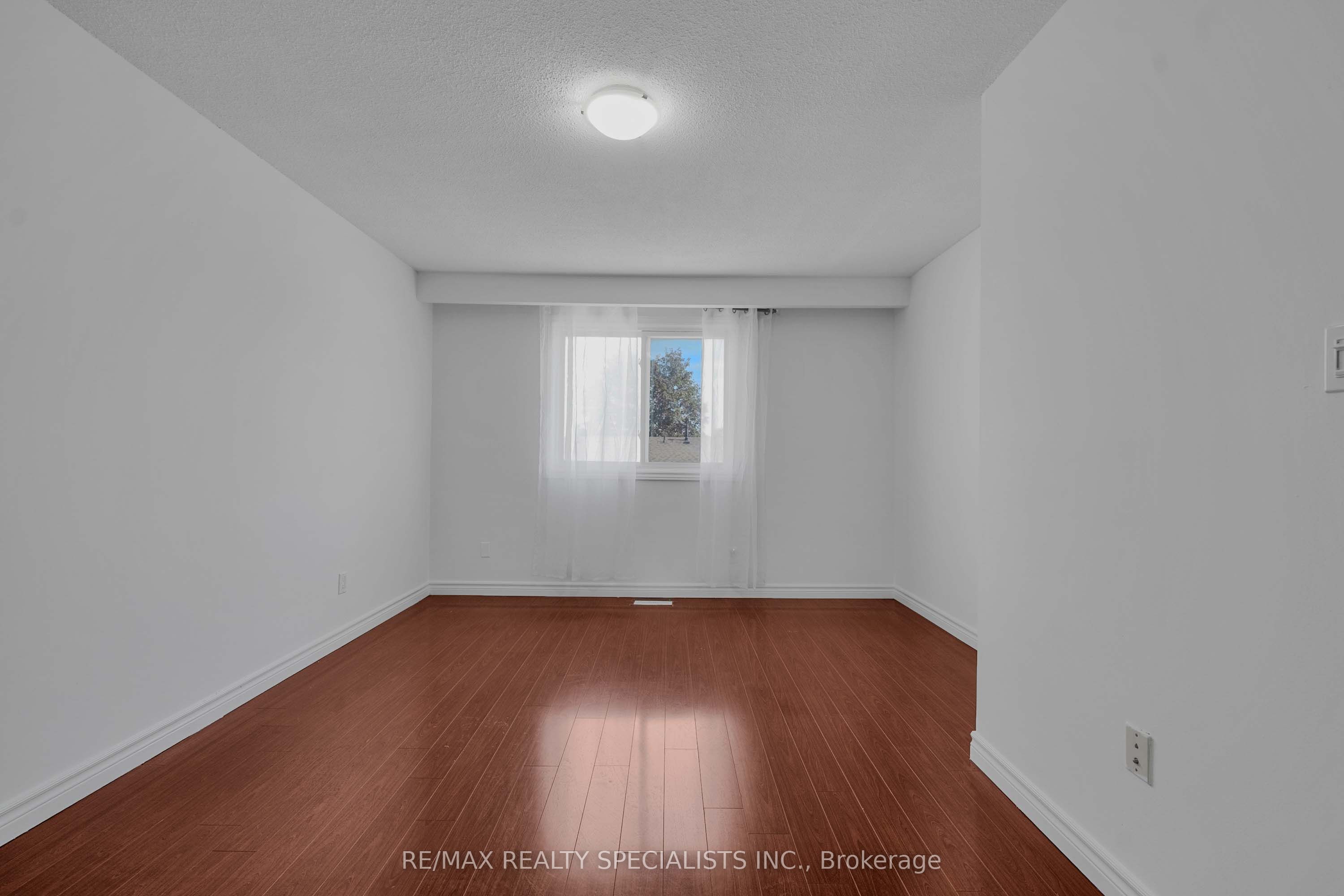 3525 Brandon Gate Drive 11 Property Photo 16