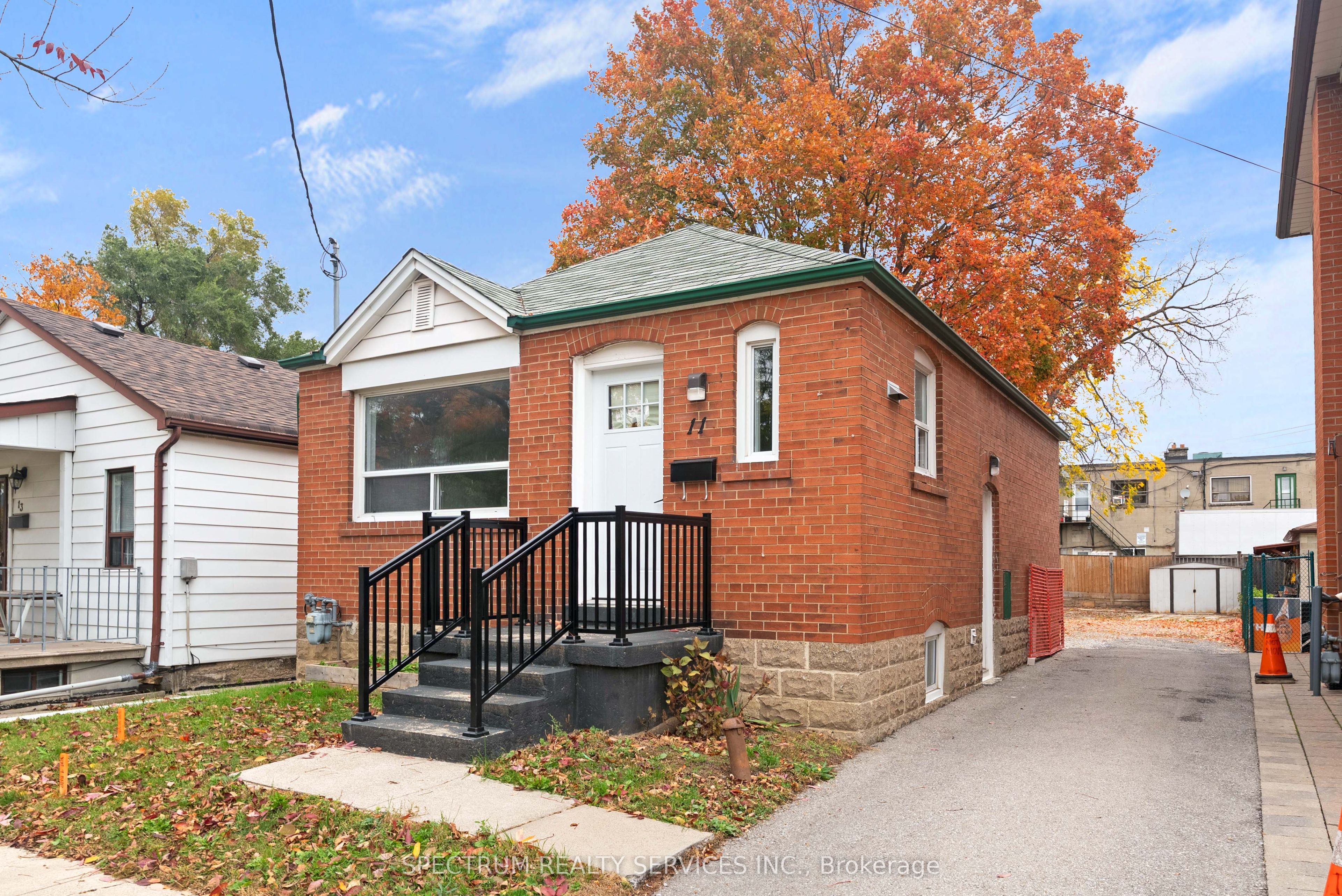 11 Vimy Avenue Property Photo 1