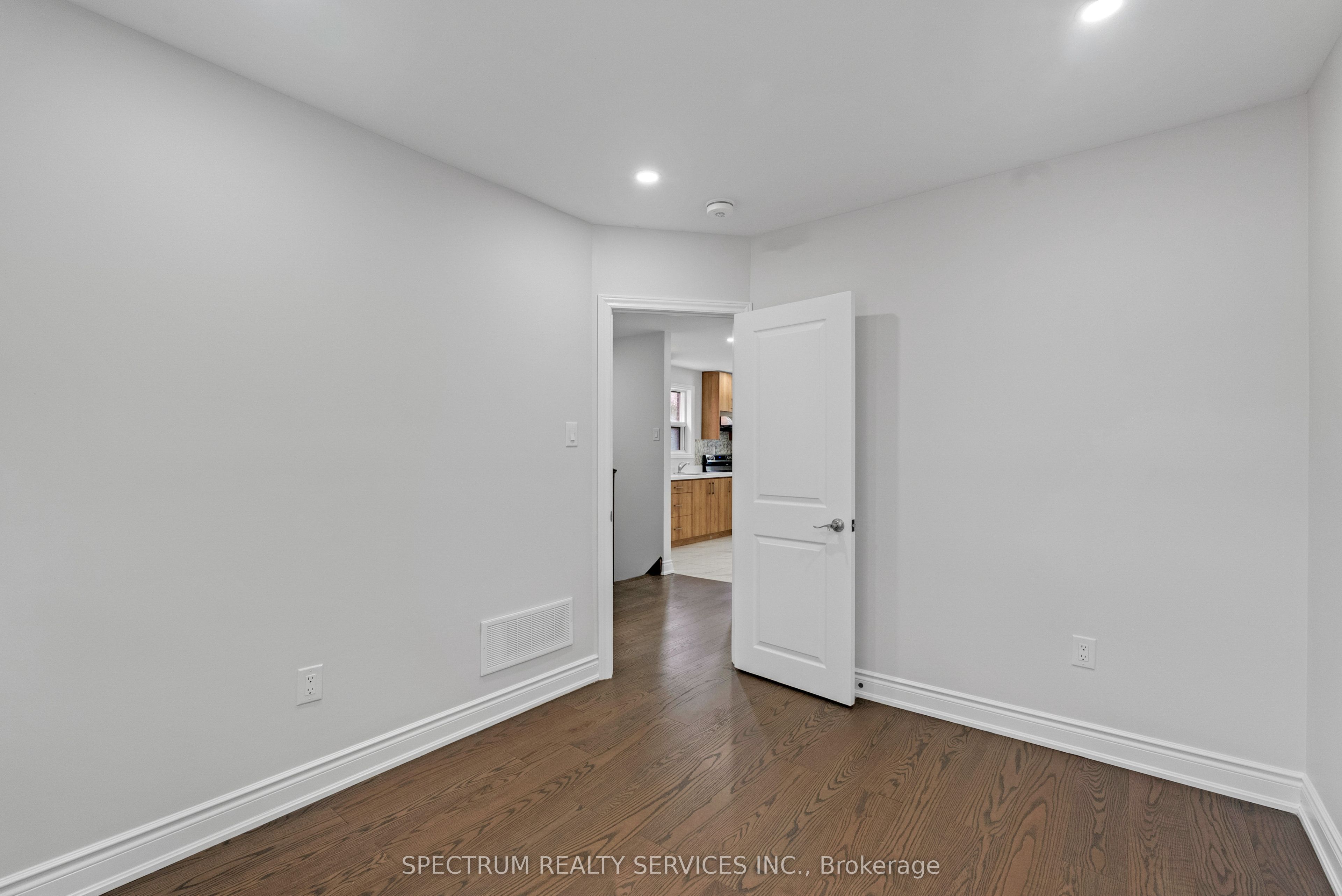 11 Vimy Avenue Property Photo 13