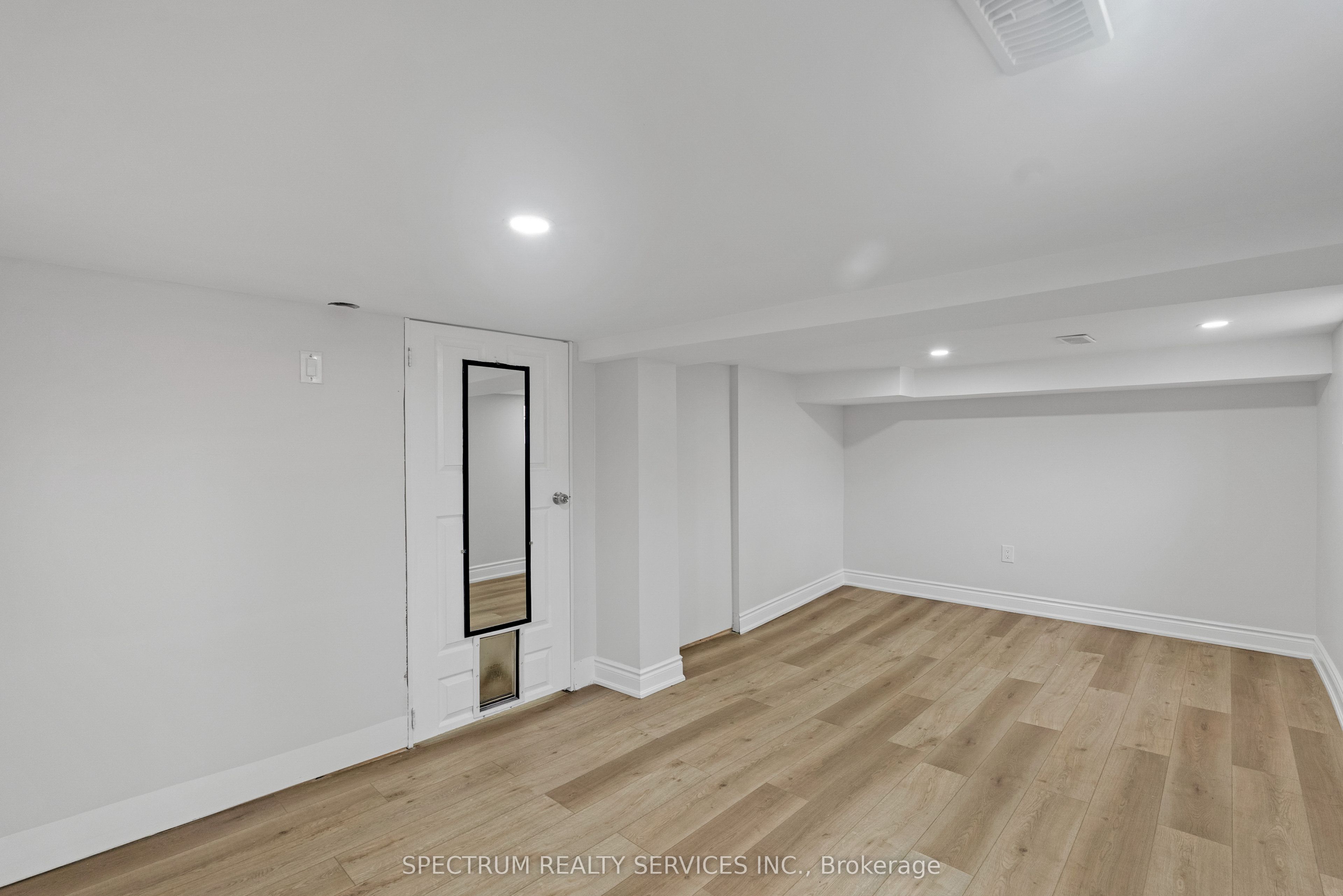11 Vimy Avenue Property Photo 19