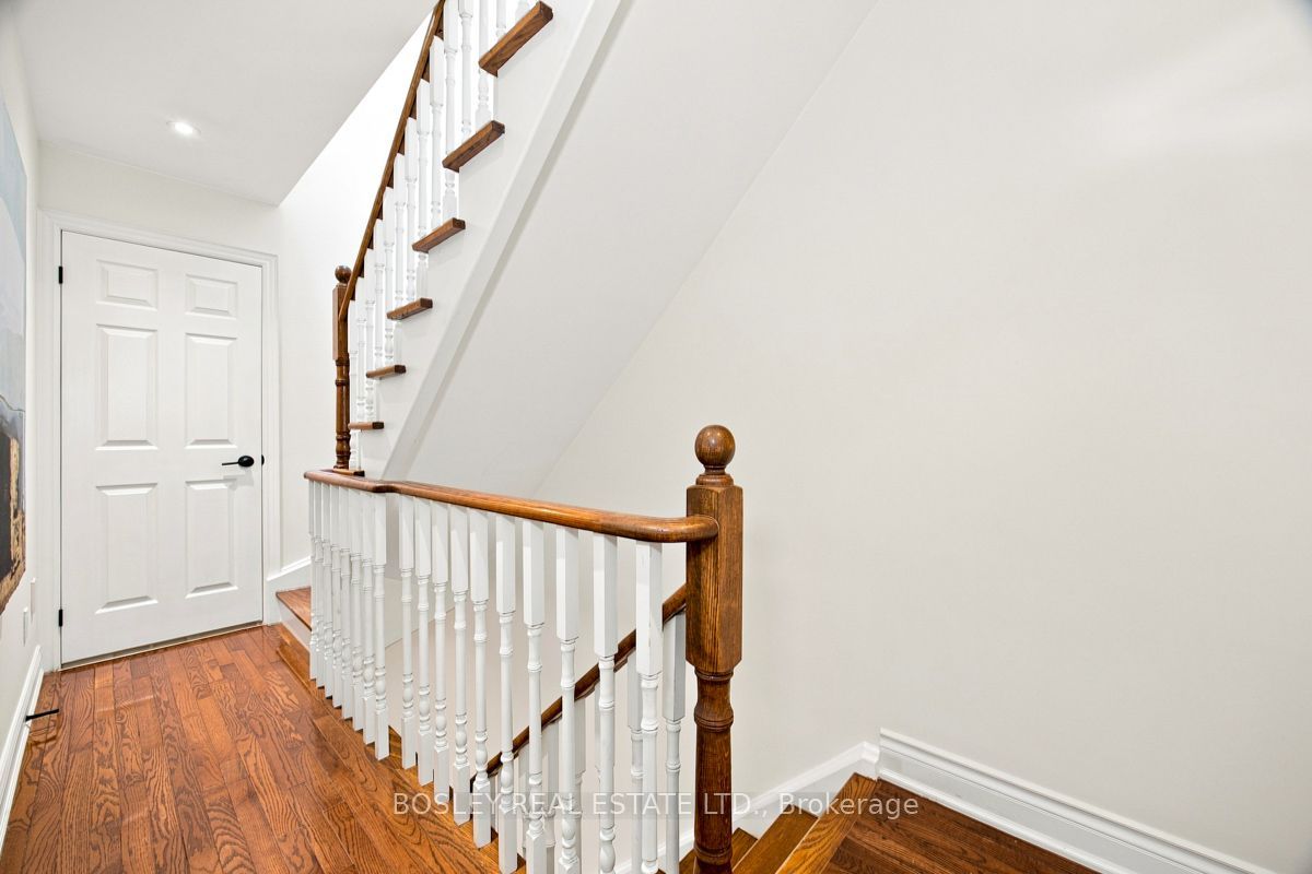 64 Old Mill Terrace 3 Property Photo 28