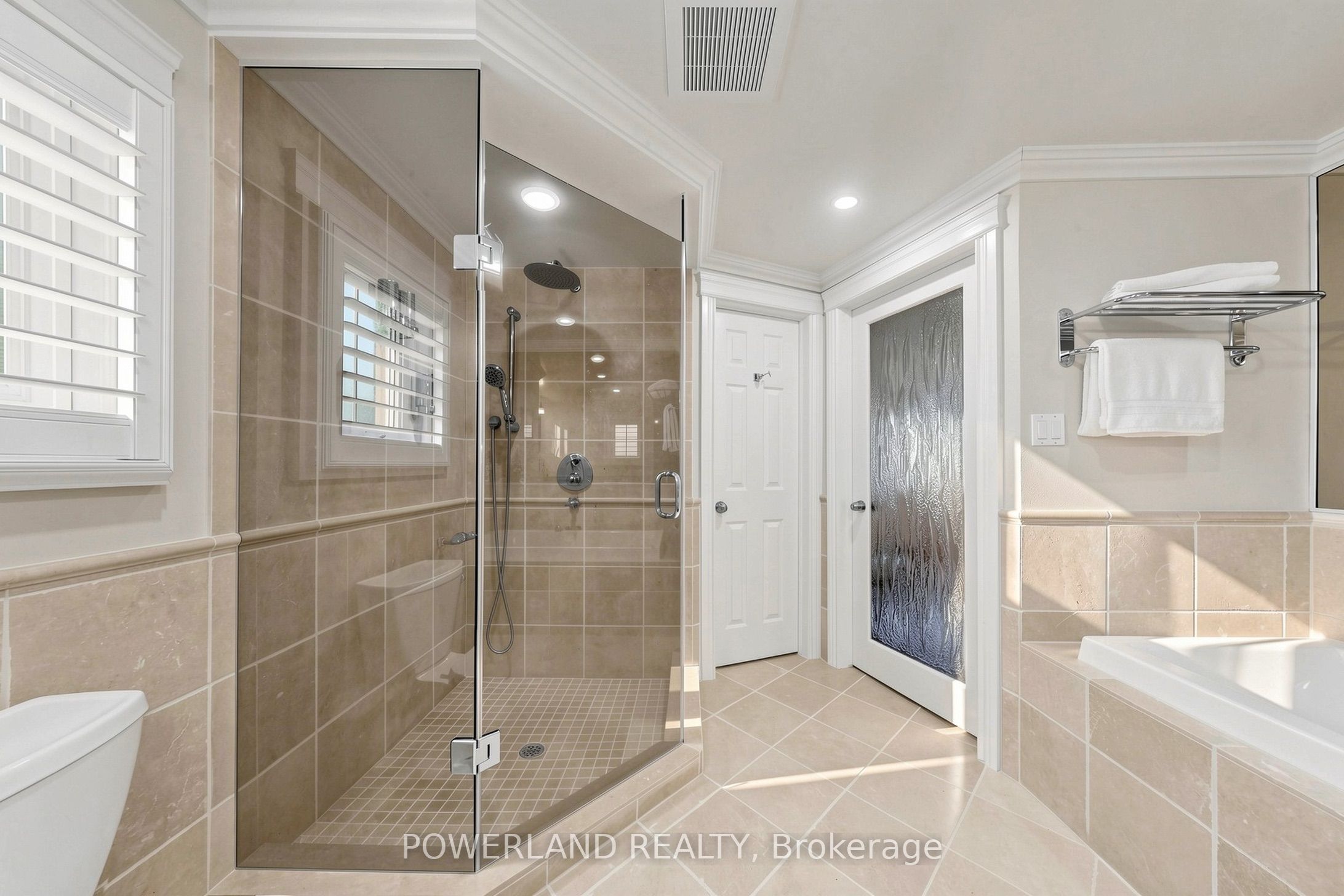 2080 Pelee Boulevard Property Photo 15