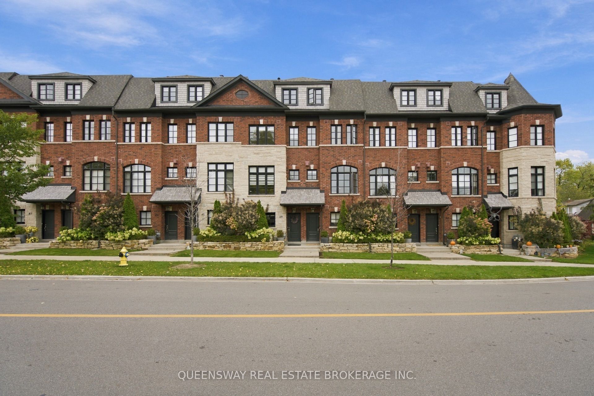 37 Twenty Ninth Street Property Photo 1