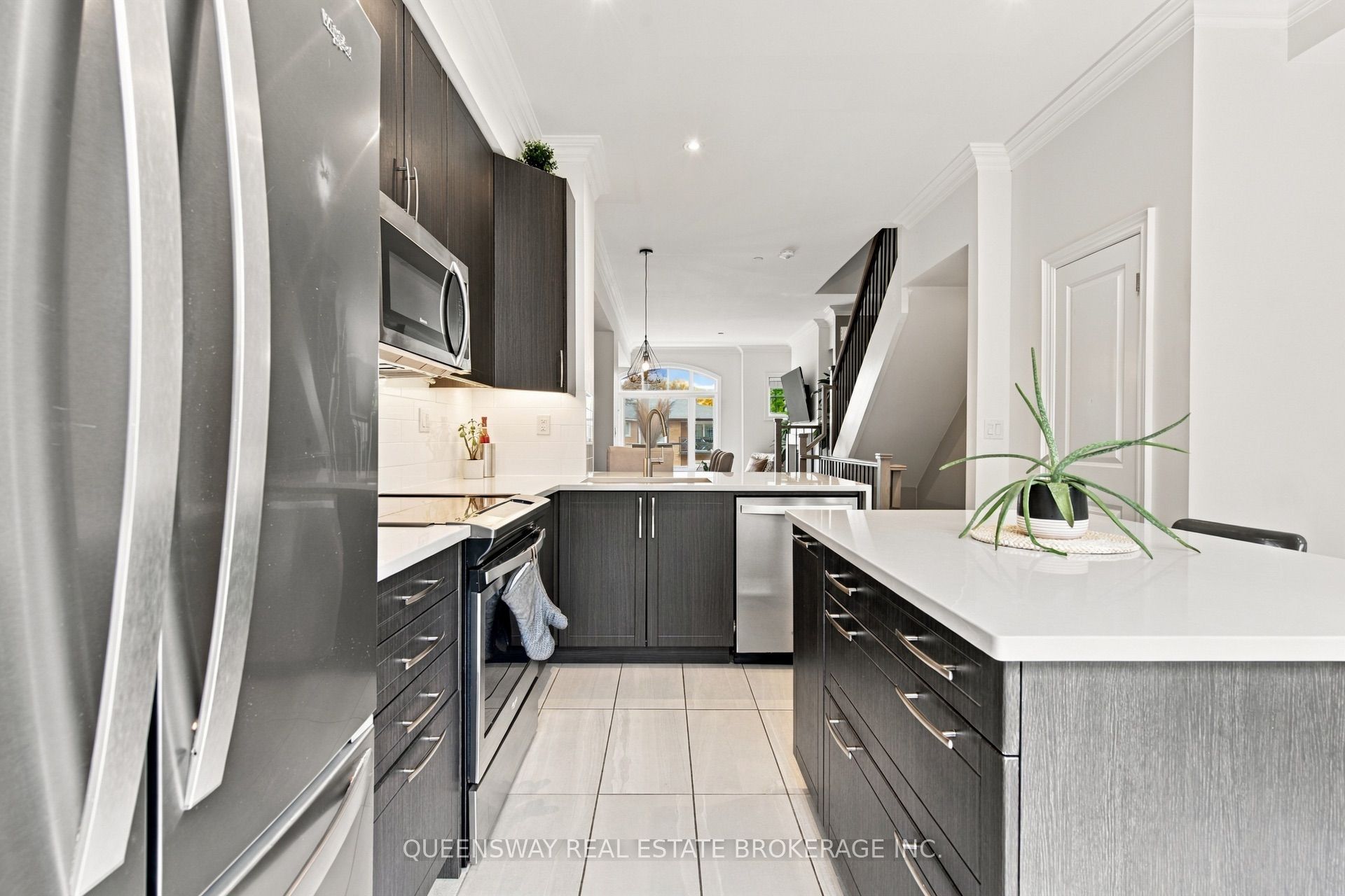37 Twenty Ninth Street Property Photo 3