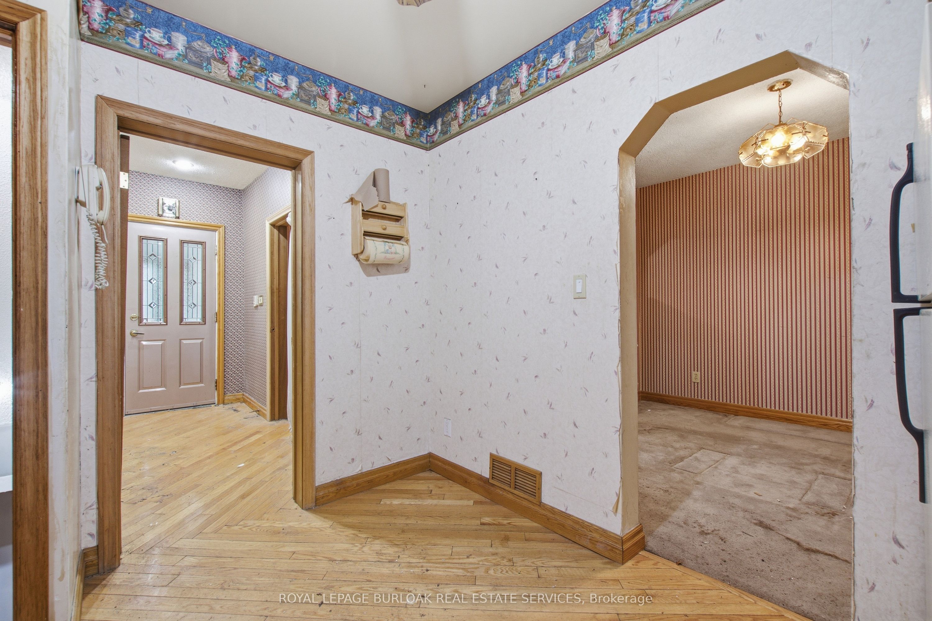52 Craydon Avenue Property Photo 9