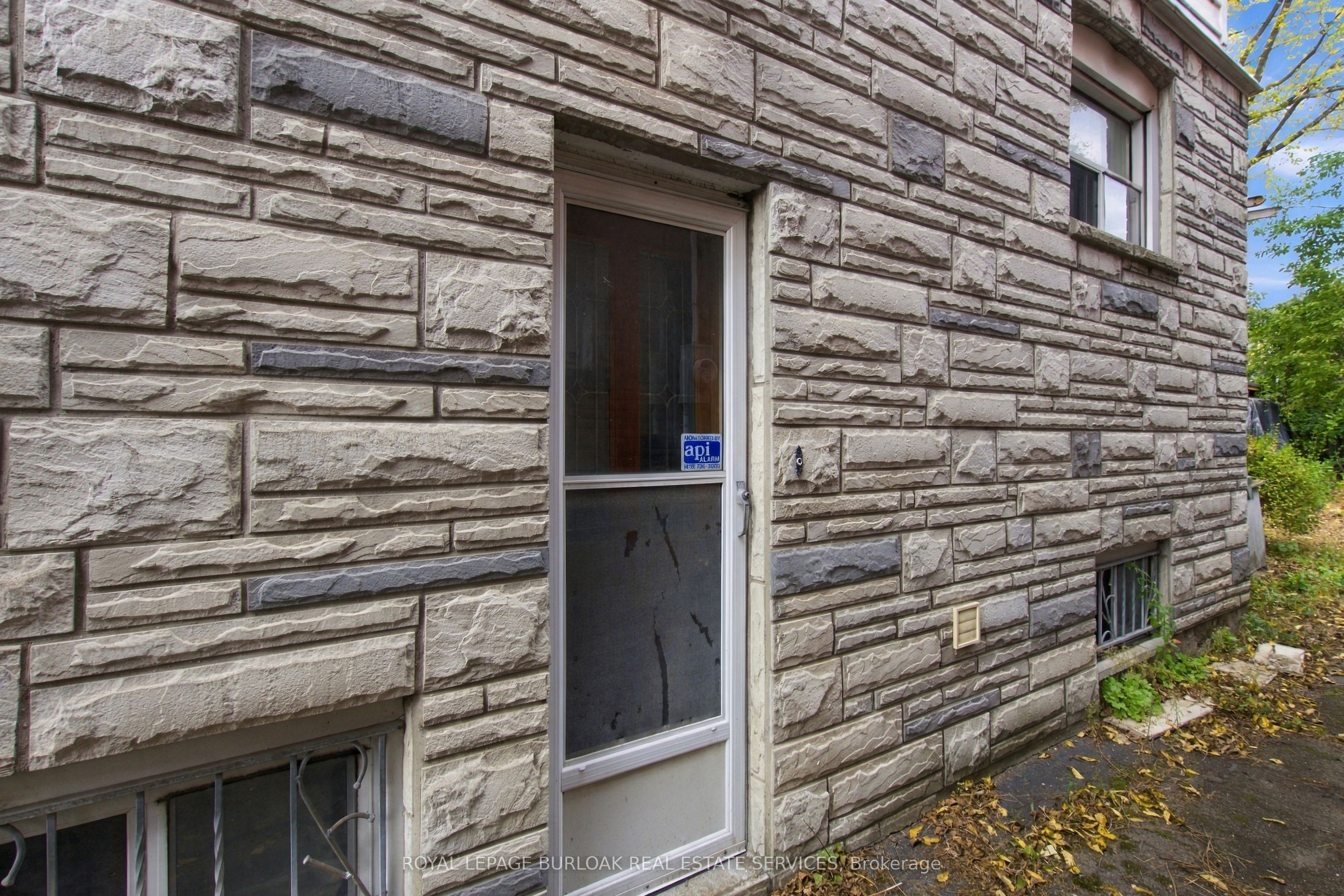 52 Craydon Avenue Property Photo 26