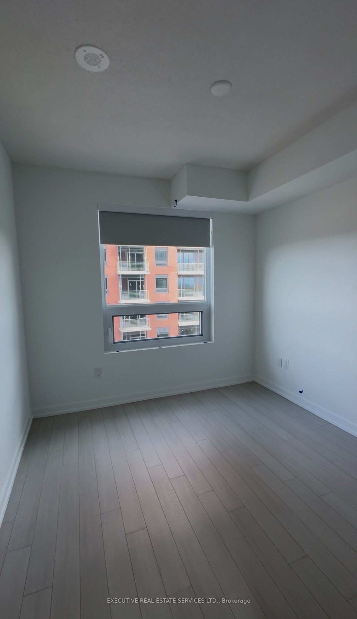 4010 Eglinton Avenue W 2122 Property Photo 3