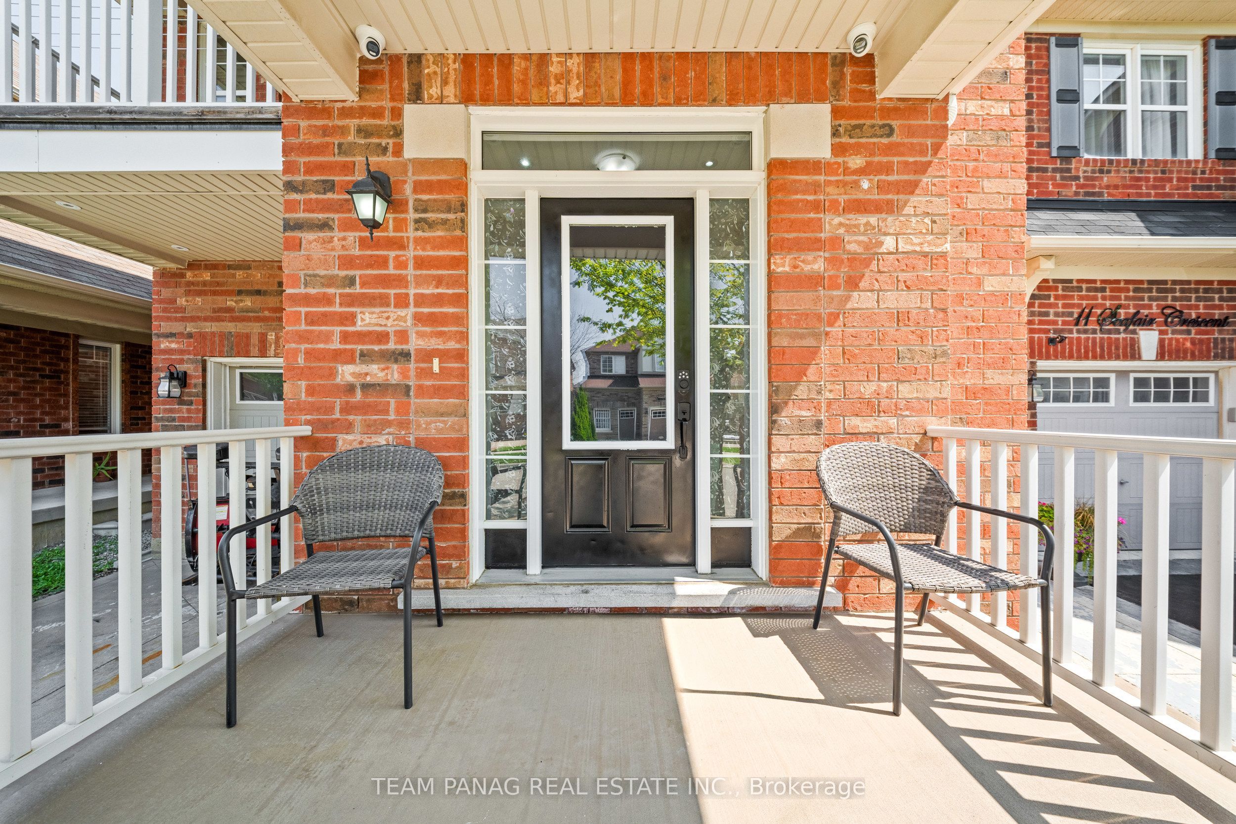 13 Seafair Crescent Property Photo 6