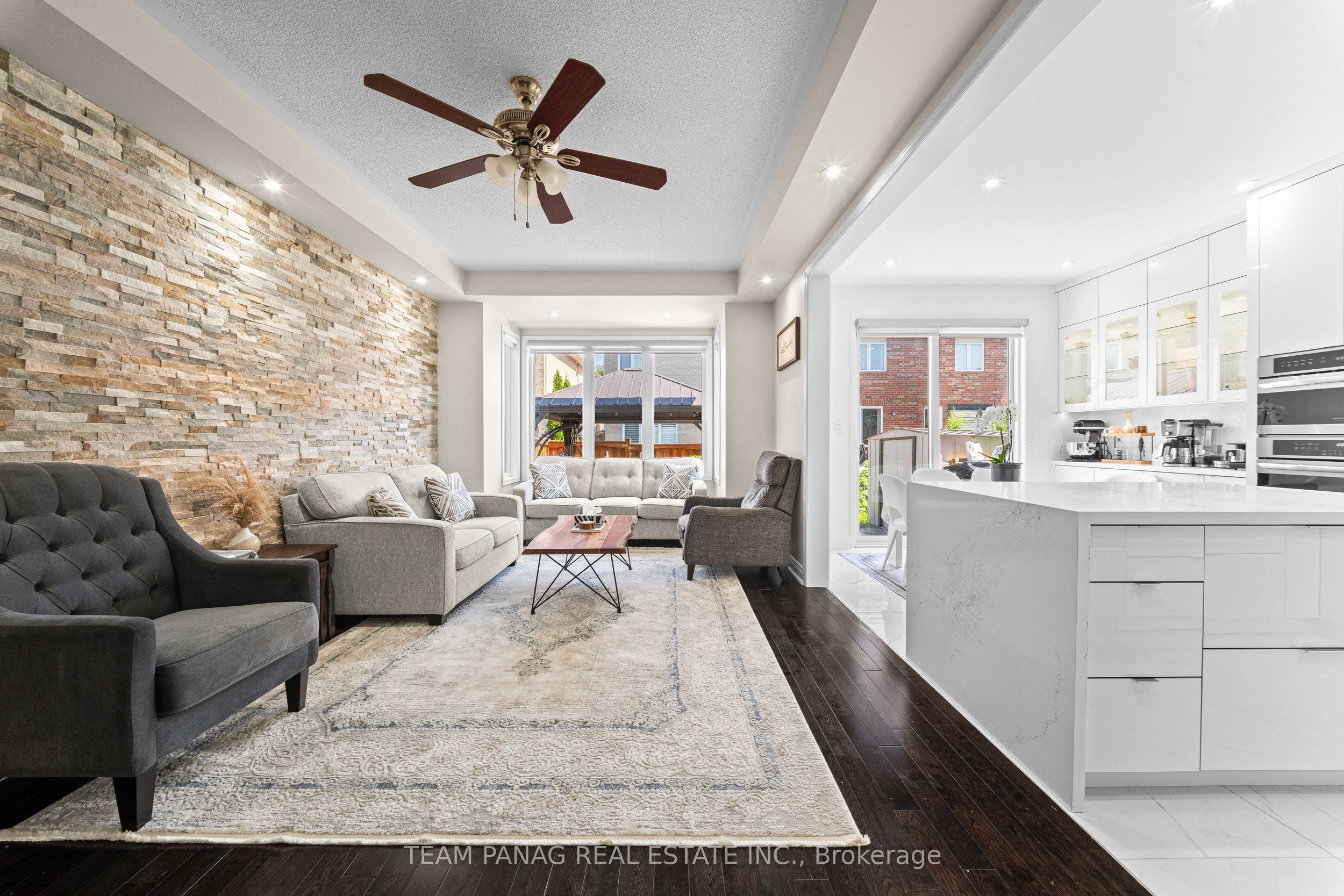 13 Seafair Crescent Property Photo 15