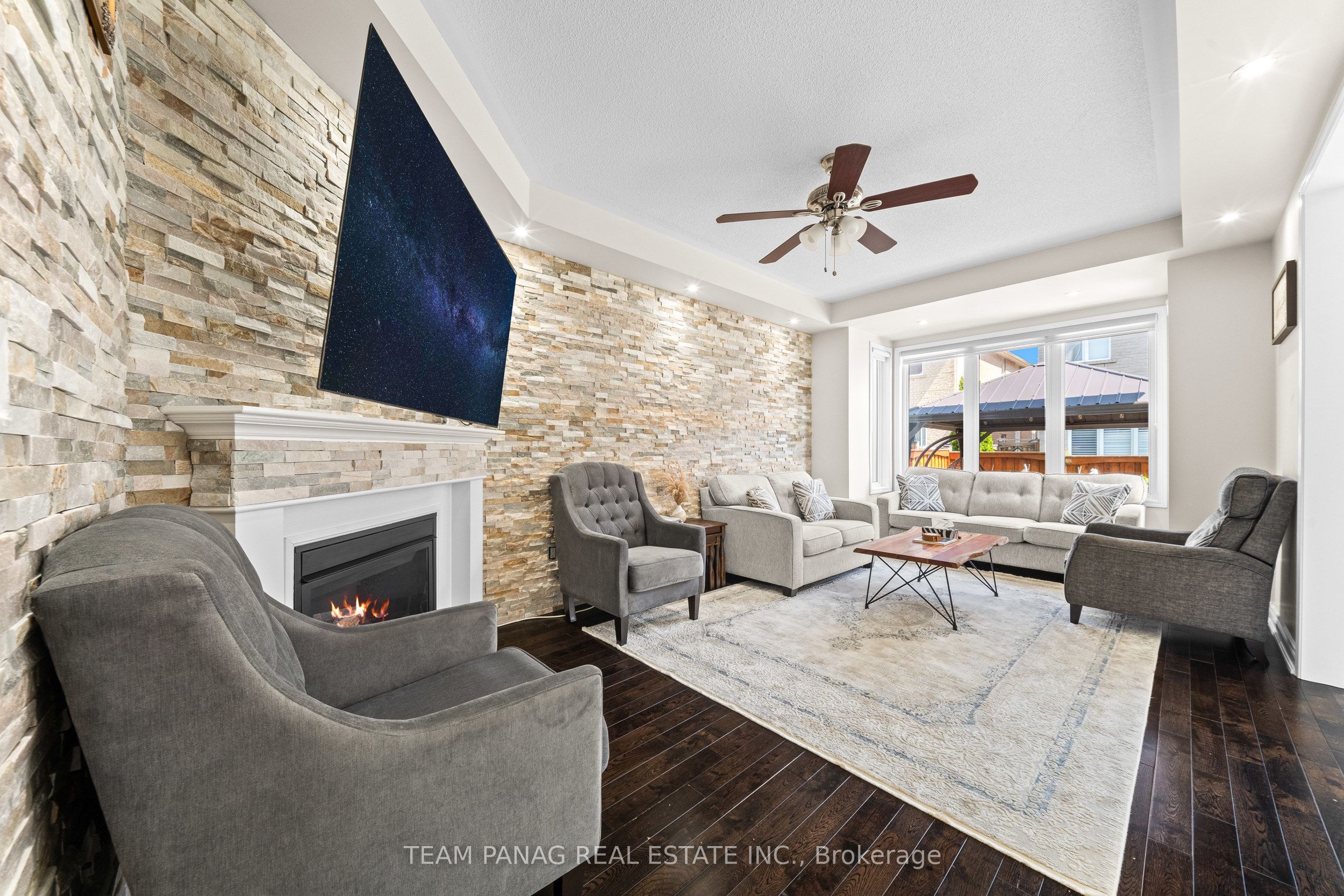 13 Seafair Crescent Property Photo 16