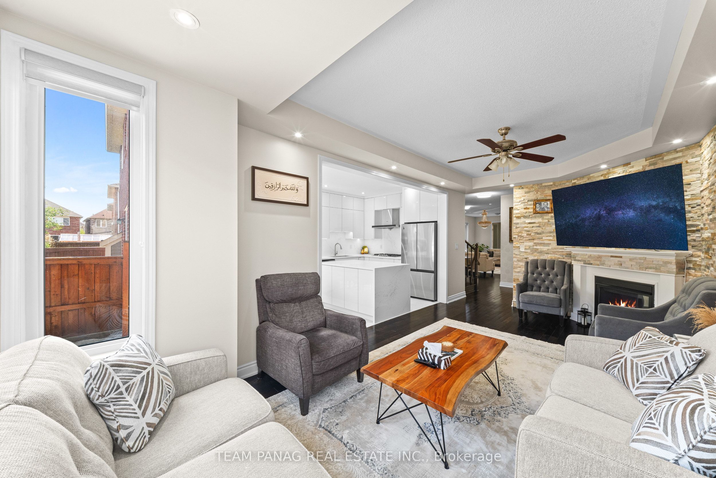 13 Seafair Crescent Property Photo 17