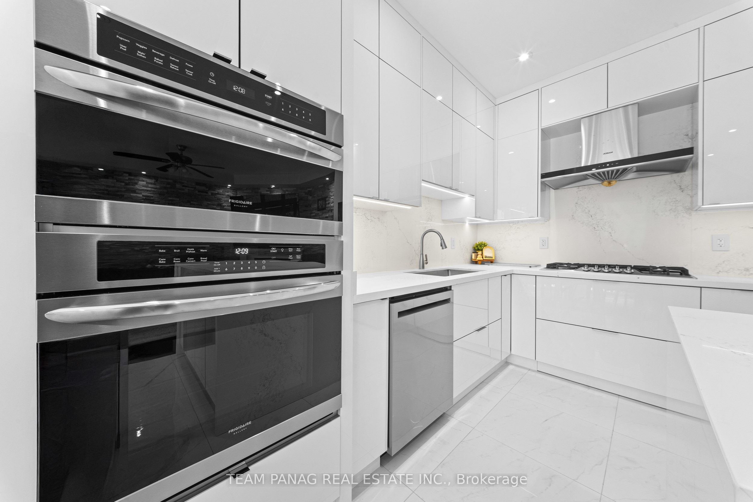 13 Seafair Crescent Property Photo 20