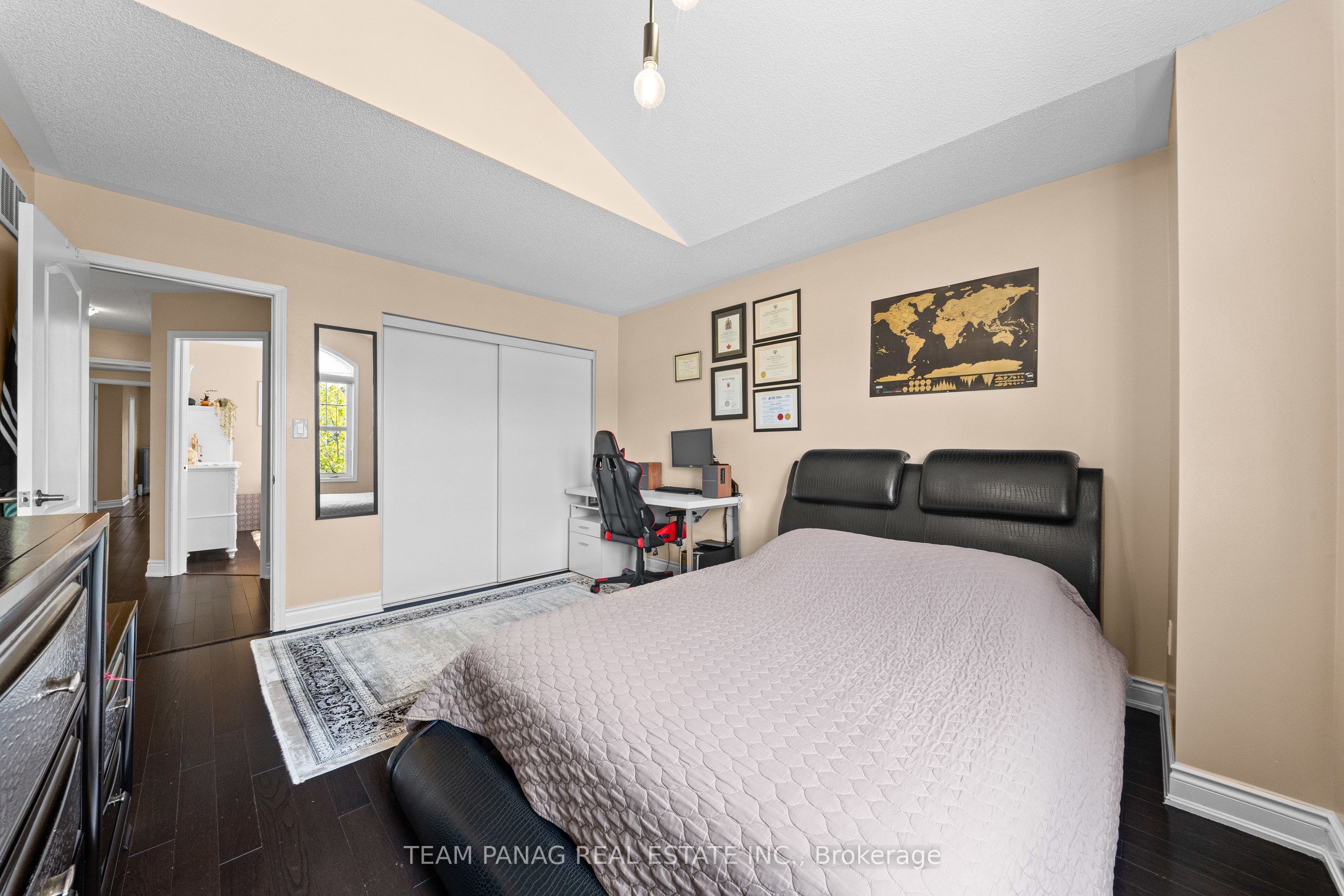 13 Seafair Crescent Property Photo 36
