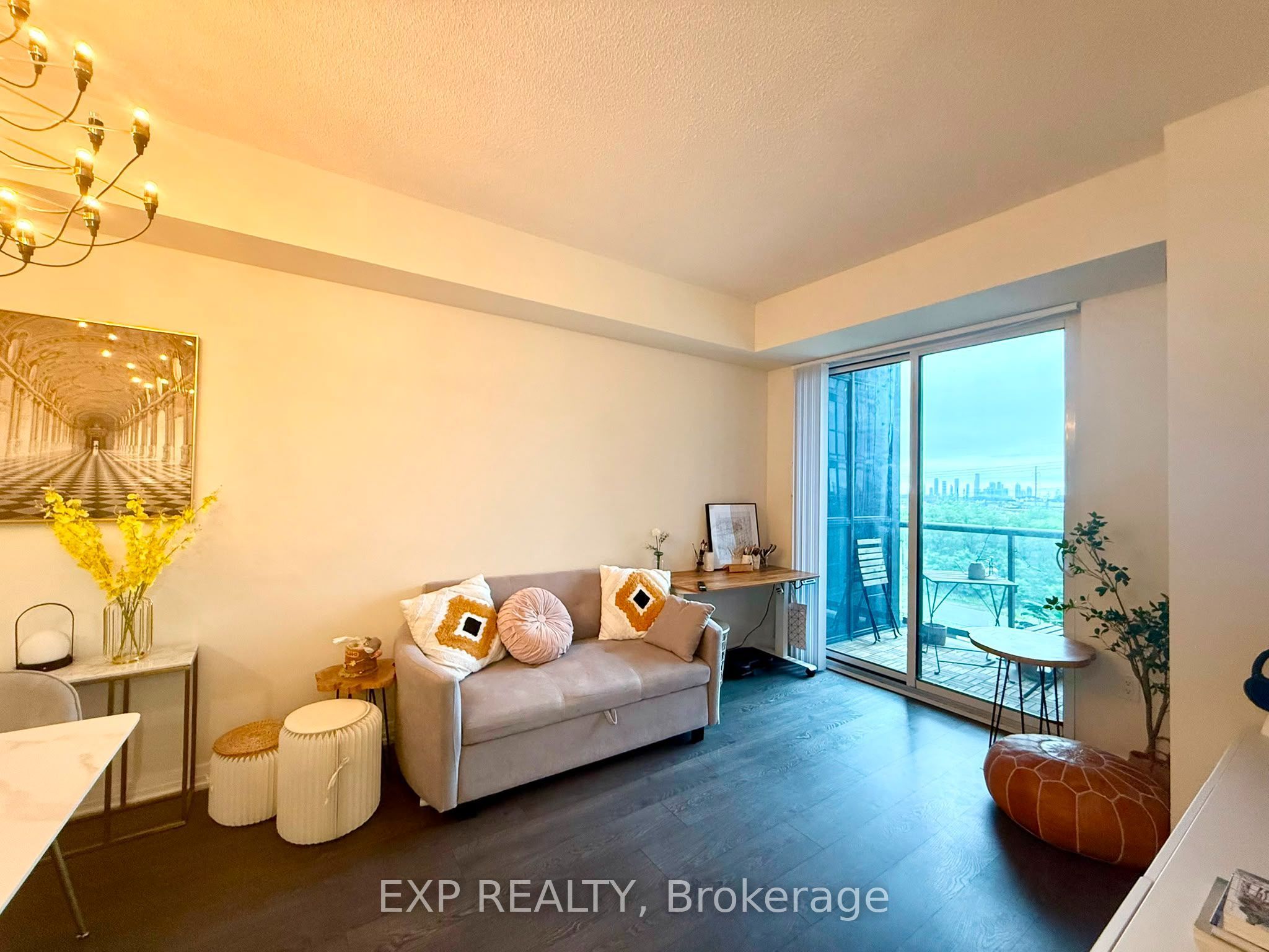 50 Thomas Riley Road 520 Property Photo 12