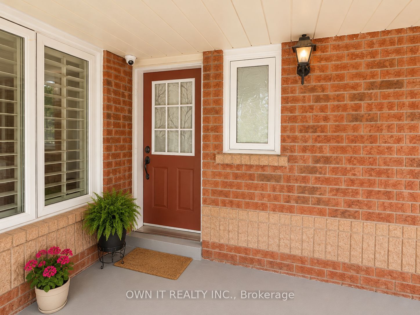 137 Prairie Rose Circle Property Photo 2