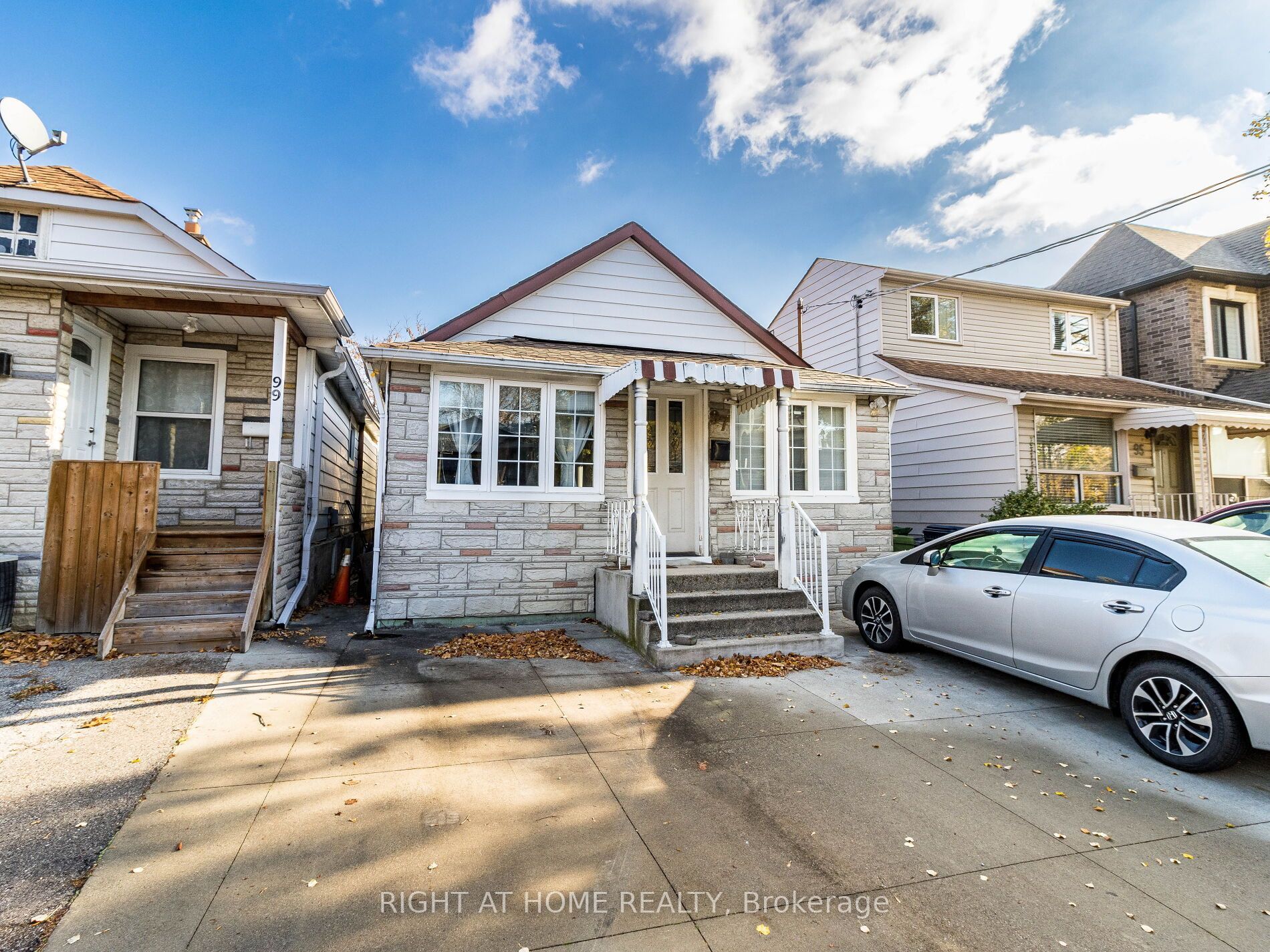 97 Twenty Ninth Street Property Photo 2