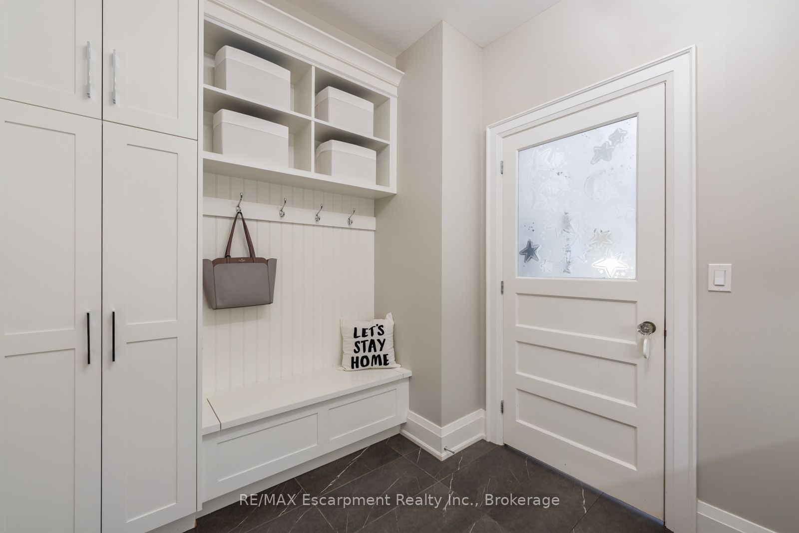 1394 Waverly Avenue Property Photo 19