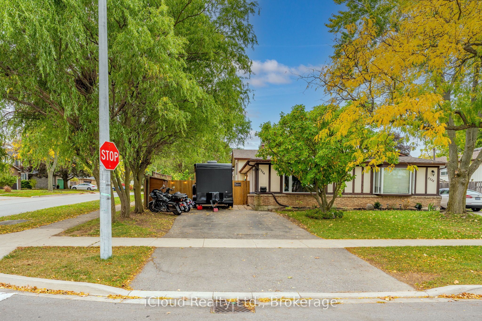 2324 Coldstream Drive Property Photo 2