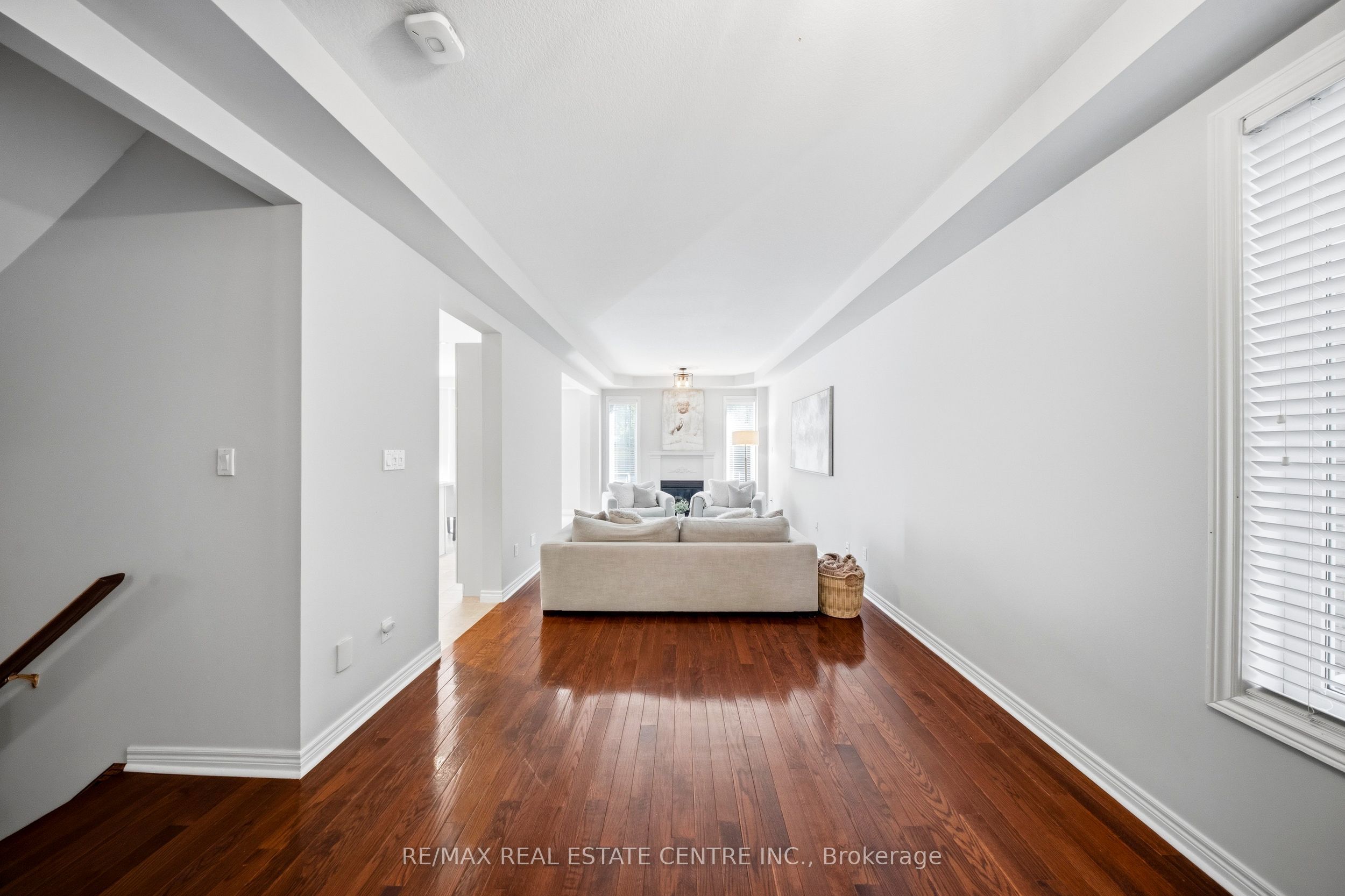 5300 Picketts Way Property Photo 12