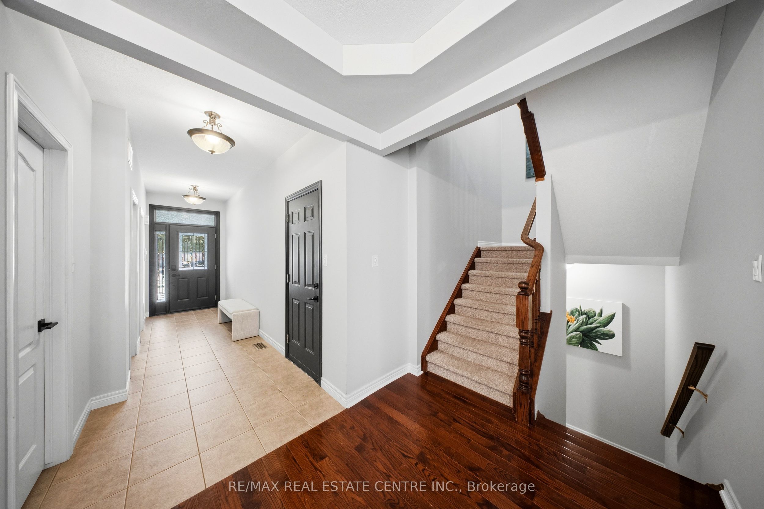5300 Picketts Way Property Photo 13