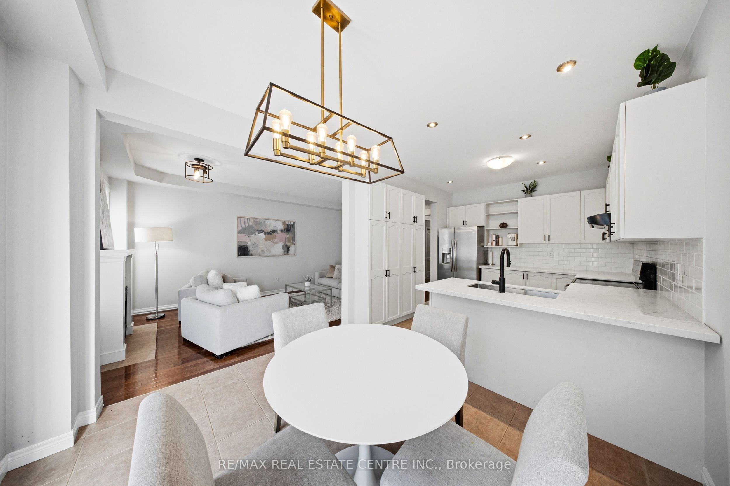5300 Picketts Way Property Photo 19