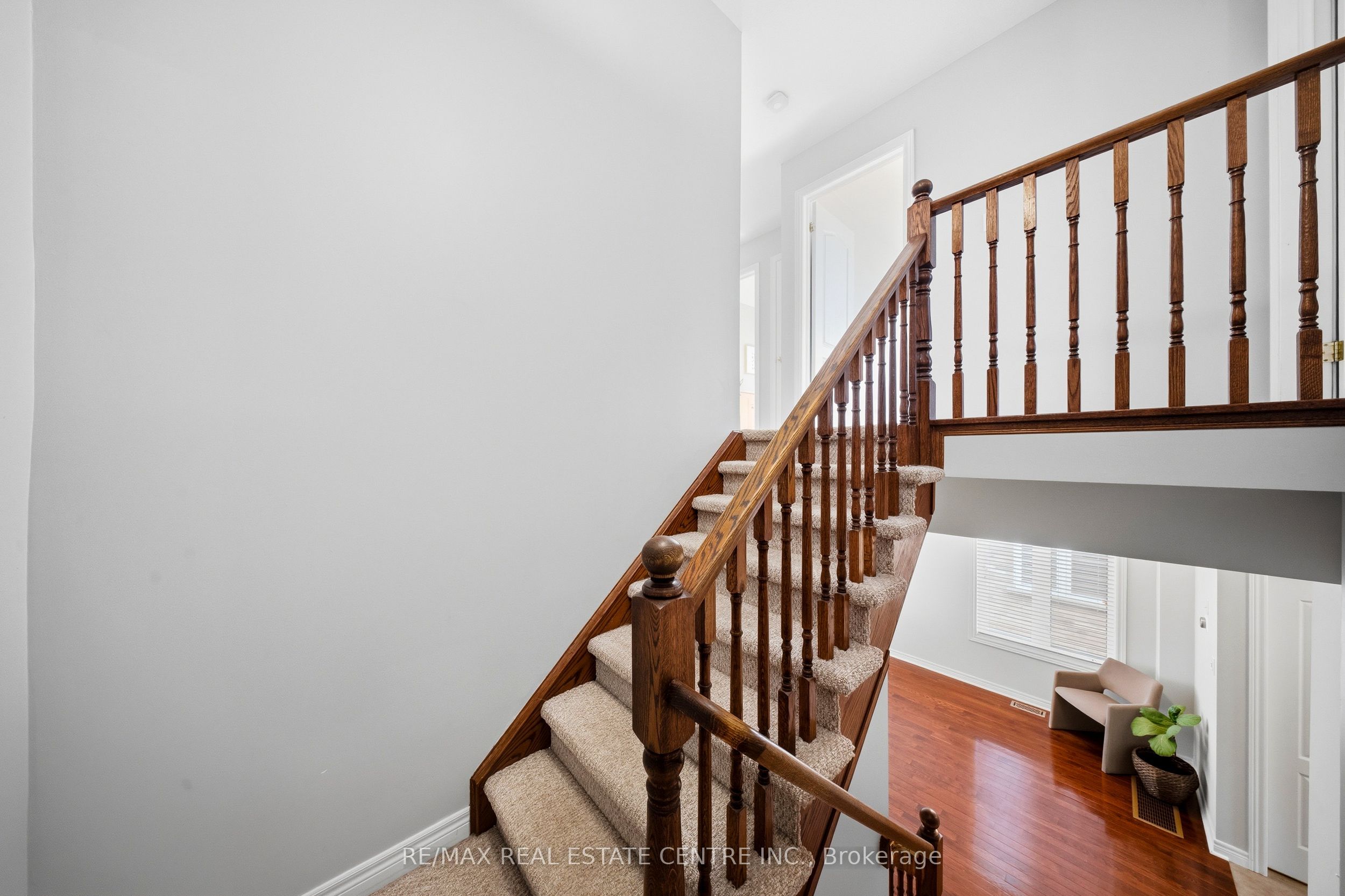 5300 Picketts Way Property Photo 26