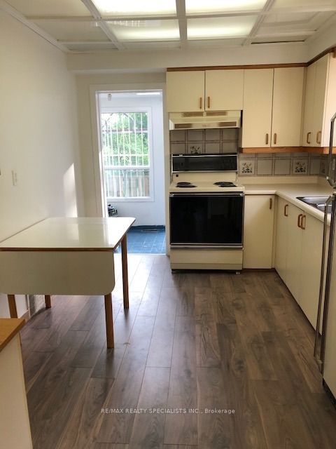 52a Rockcliffe Boulevard Property Photo 4