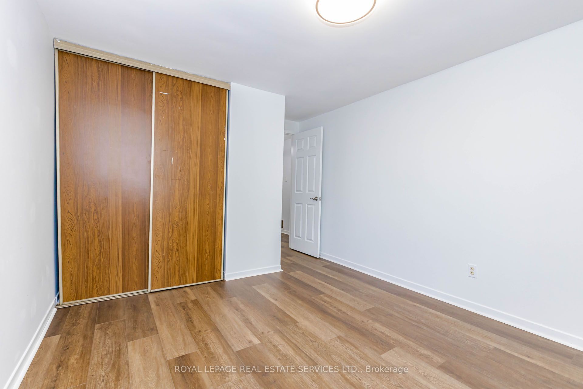 15 Huson Court Property Photo 26