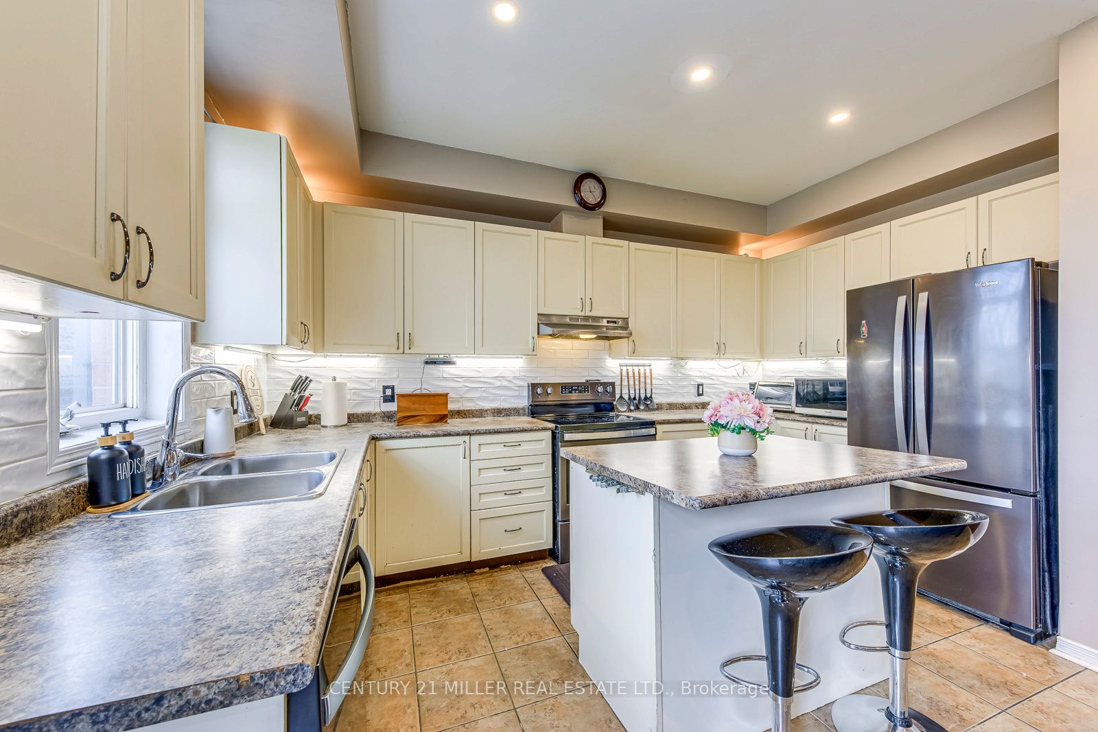3117 Joel Kerbel Place Property Photo 9