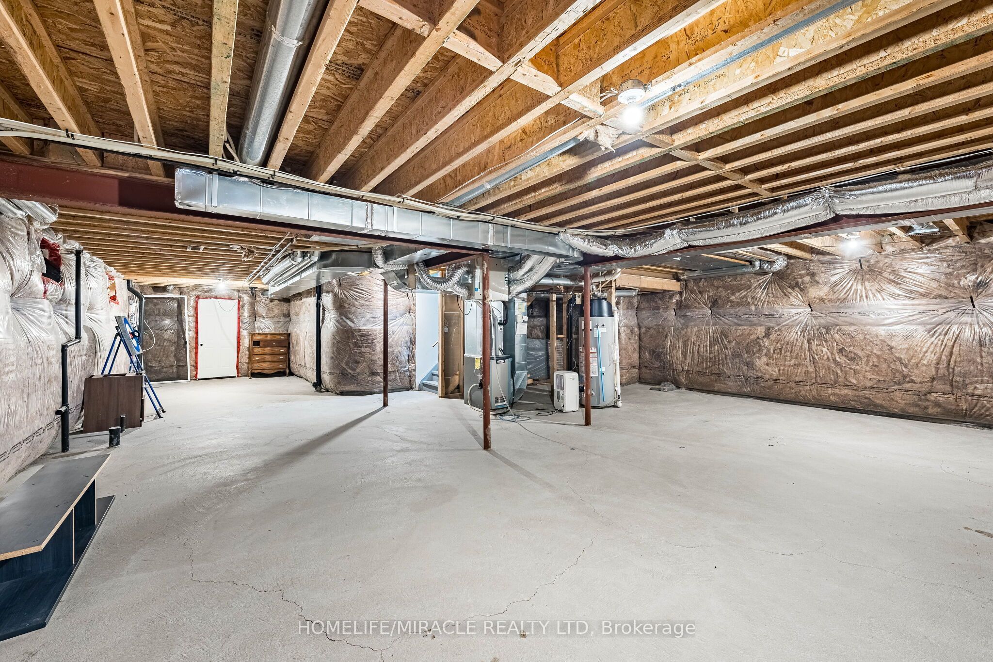 372 Remembrance Road Property Photo 45